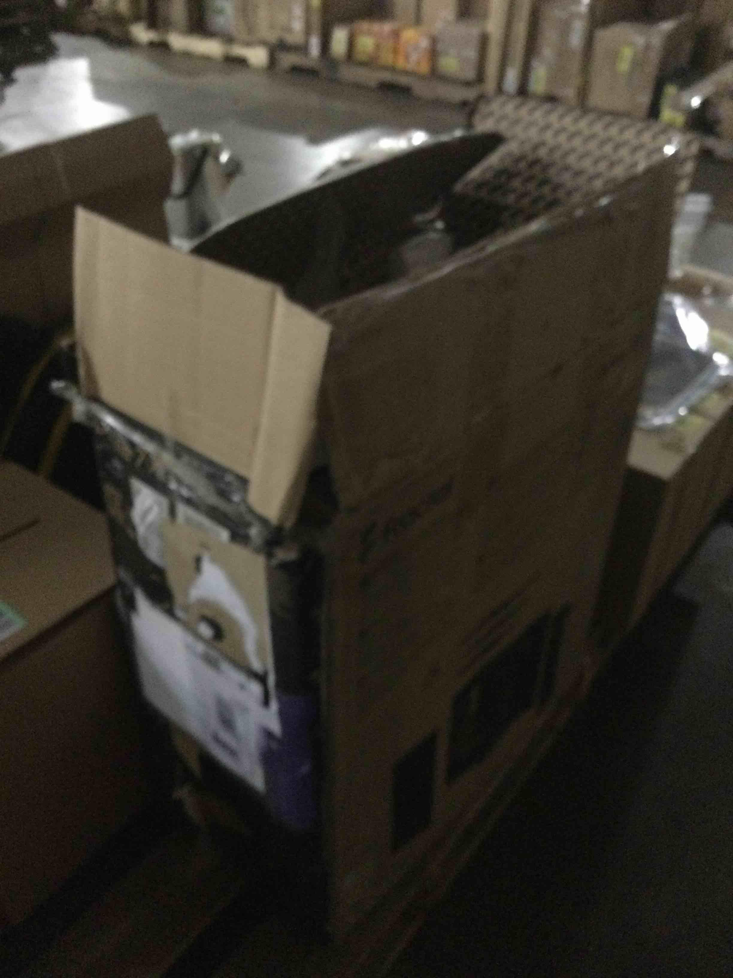 https://s3.amazonaws.com/lotting-images-prod/bidfta/YEL4879533_1684424315907.jpeg