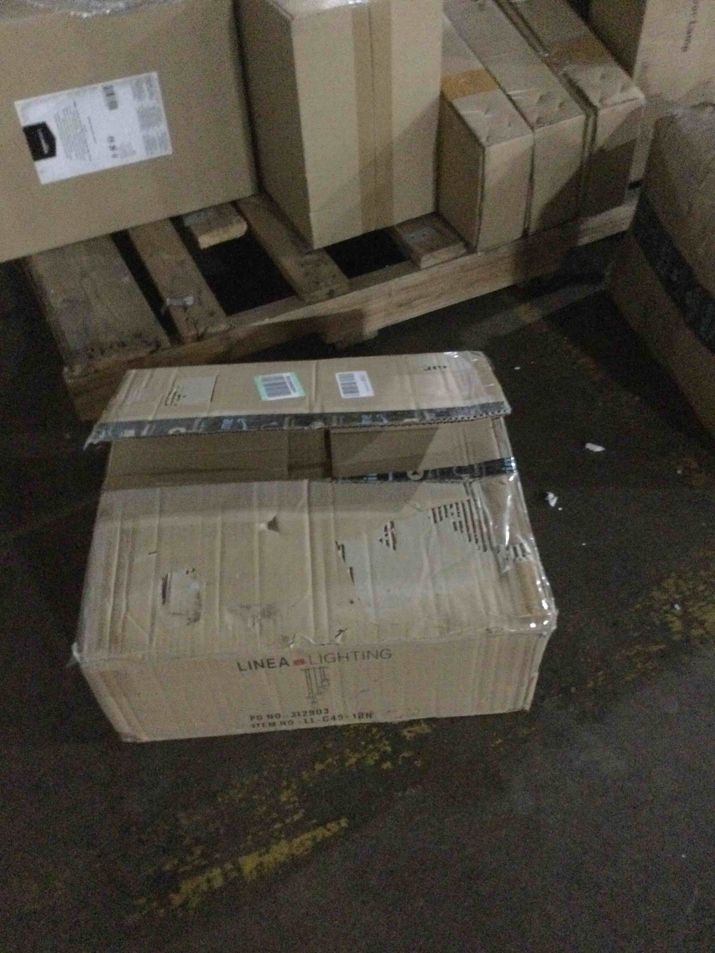 https://s3.amazonaws.com/lotting-images-prod/bidfta/YEL4879536_1684429883416.jpeg