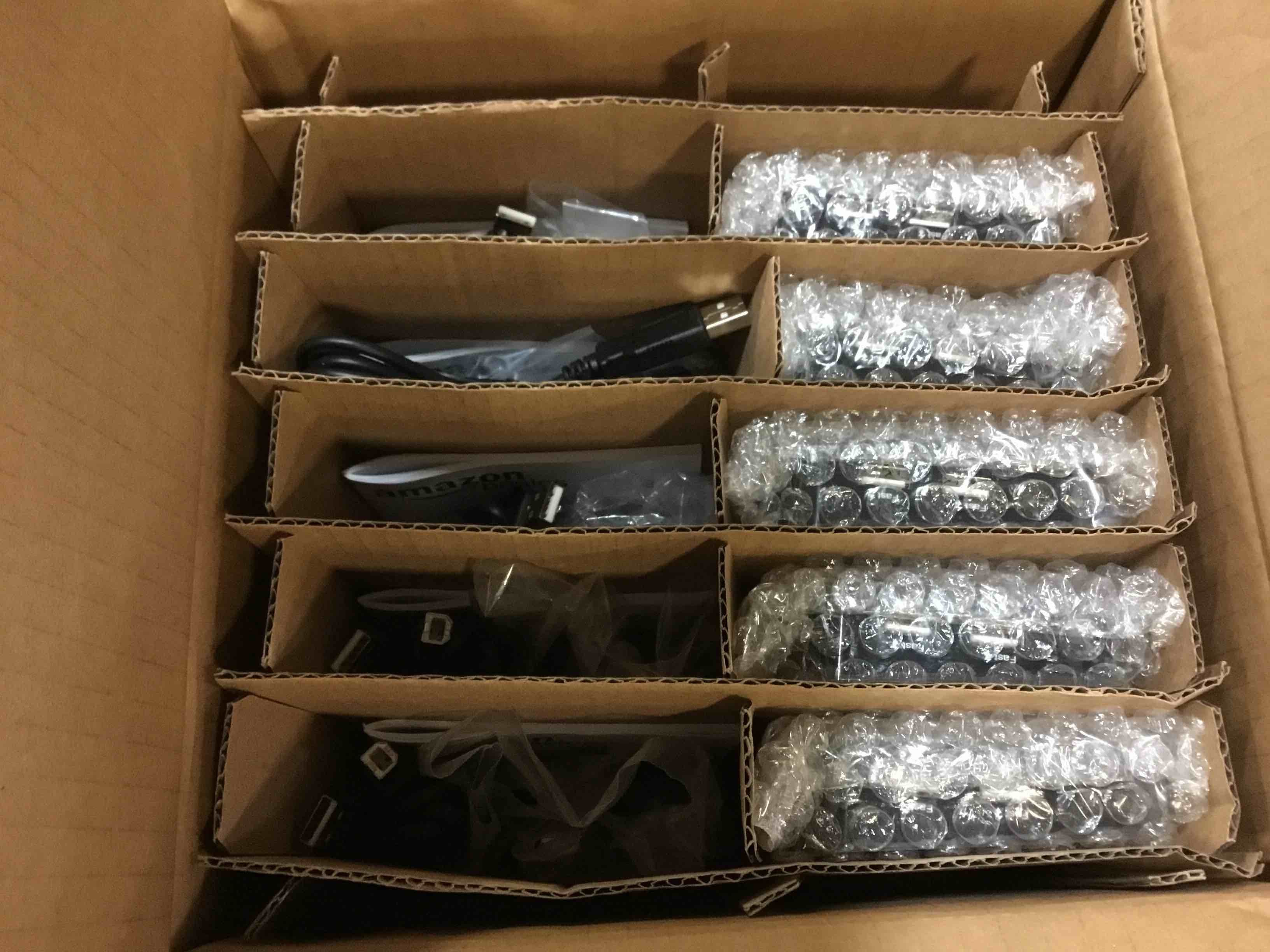 https://s3.amazonaws.com/lotting-images-prod/bidfta/YEL4894649_1685107730280.jpeg