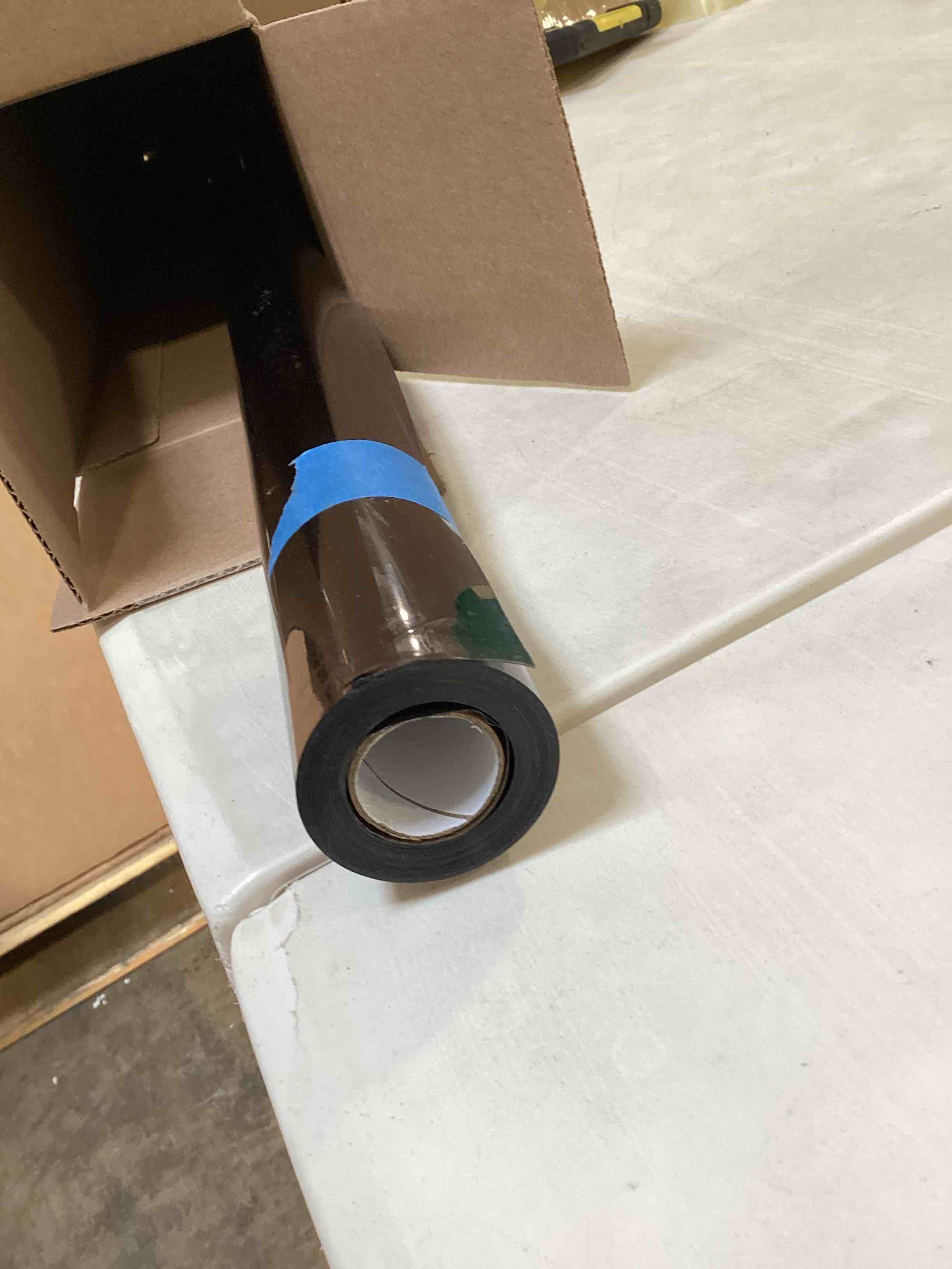 https://s3.amazonaws.com/lotting-images-prod/bidfta/YEL4904731_1727897501823.jpeg