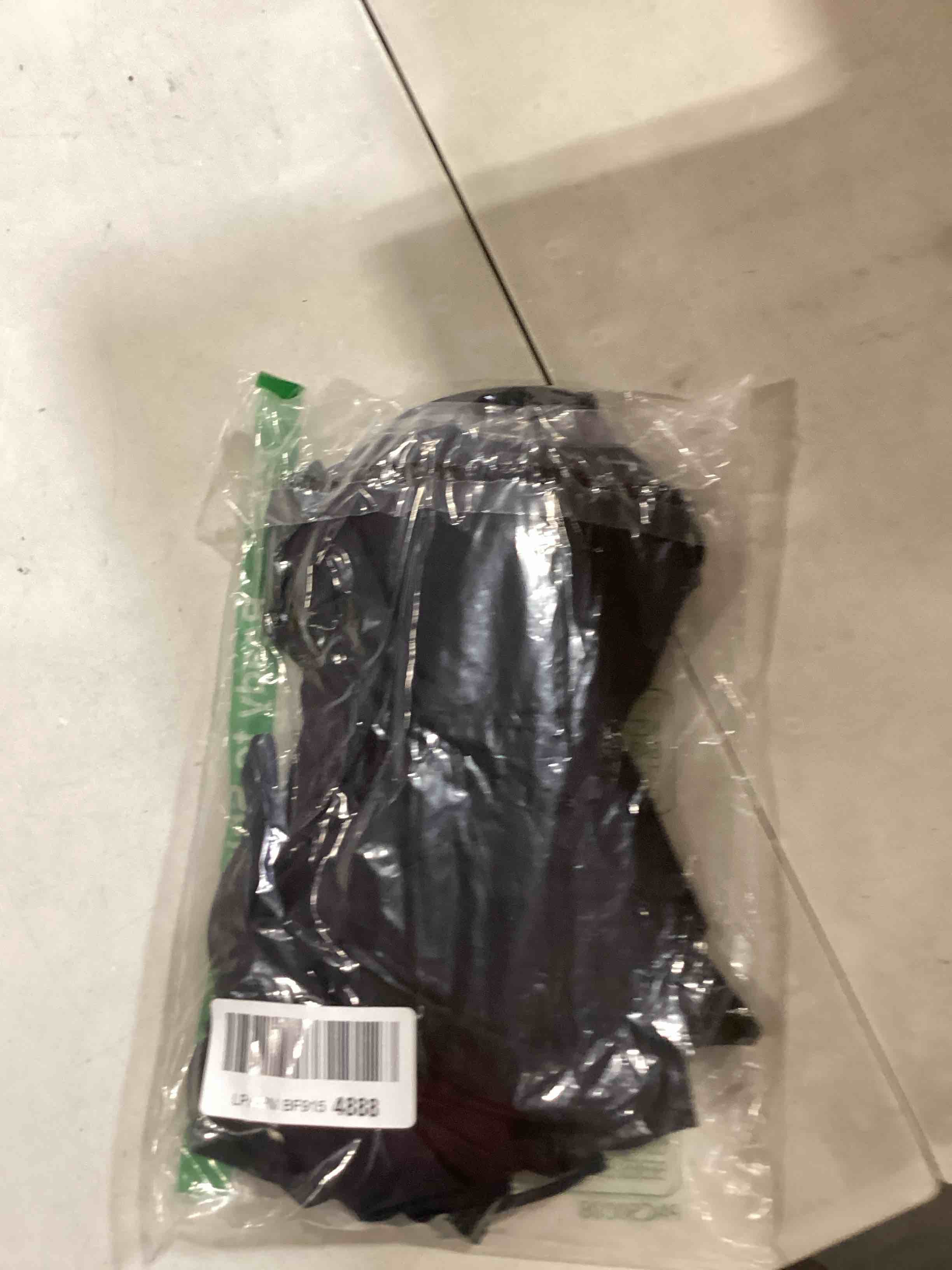 https://s3.amazonaws.com/lotting-images-prod/bidfta/YEL4905837_1728492083434.jpeg
