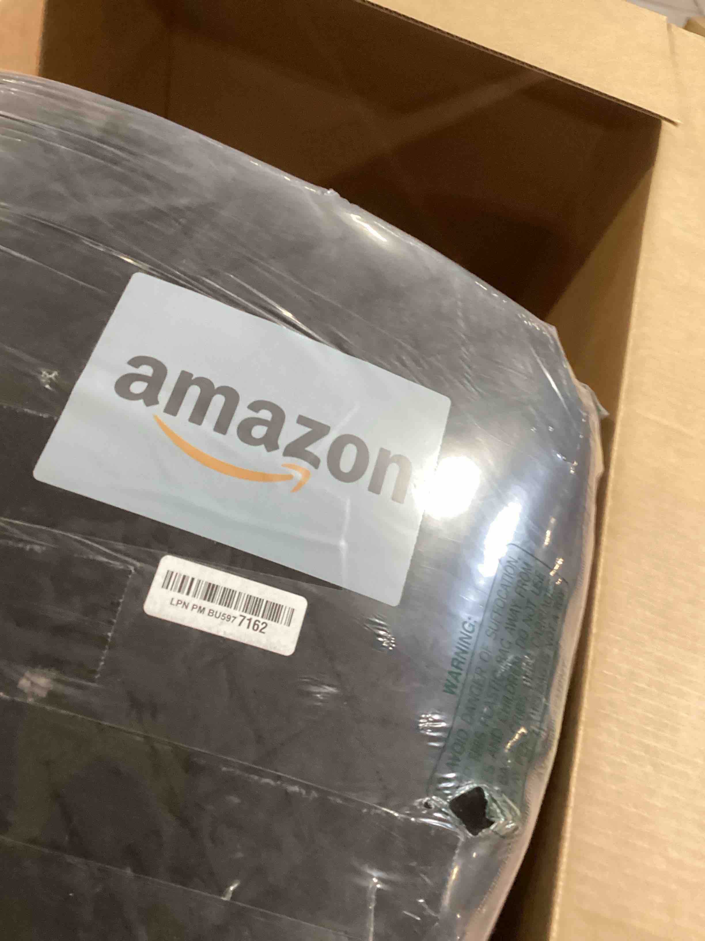 https://s3.amazonaws.com/lotting-images-prod/bidfta/YEL4906337_1729266366329.jpeg