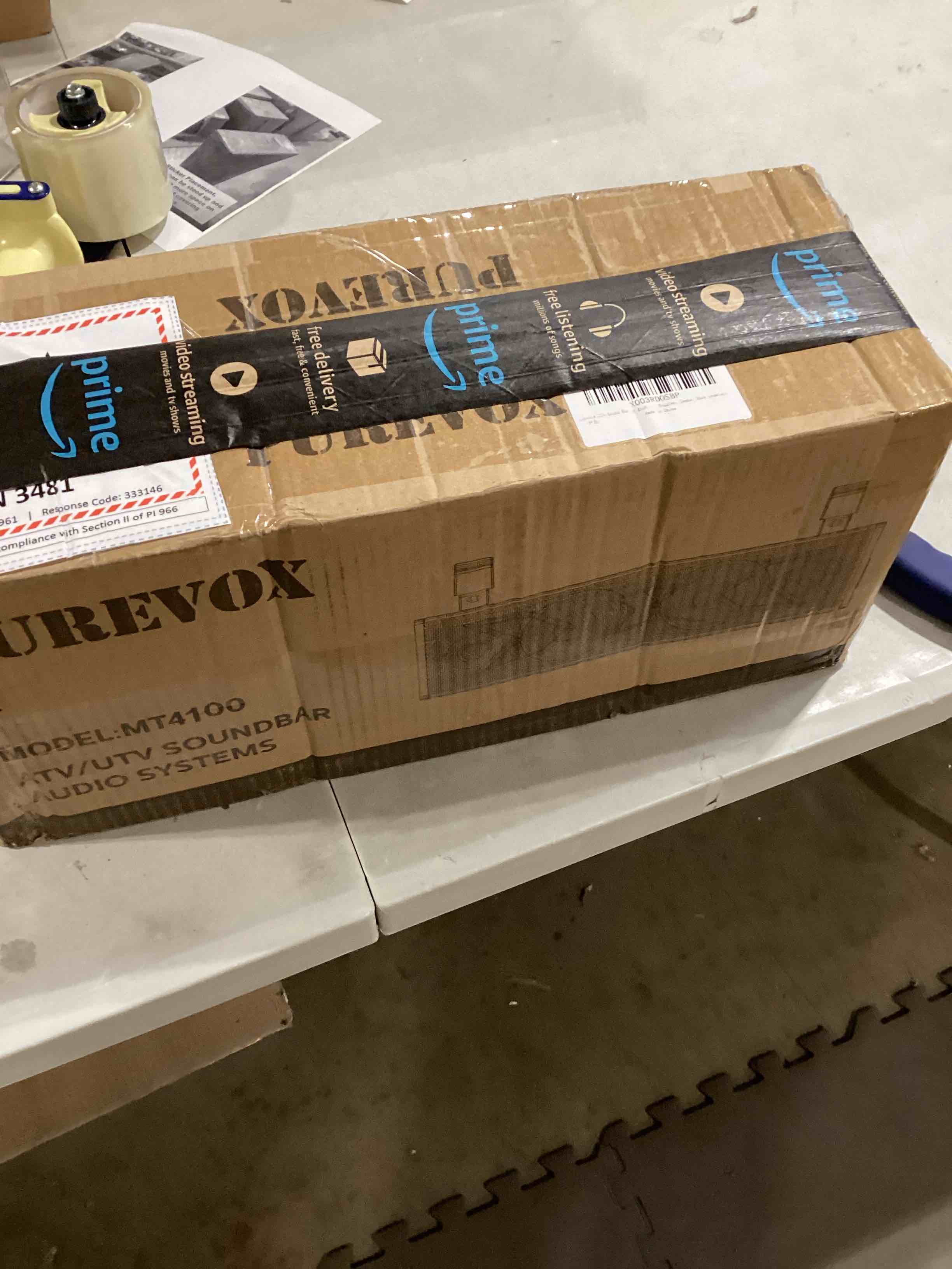 https://s3.amazonaws.com/lotting-images-prod/bidfta/YEL4906687_1729688423515.jpeg