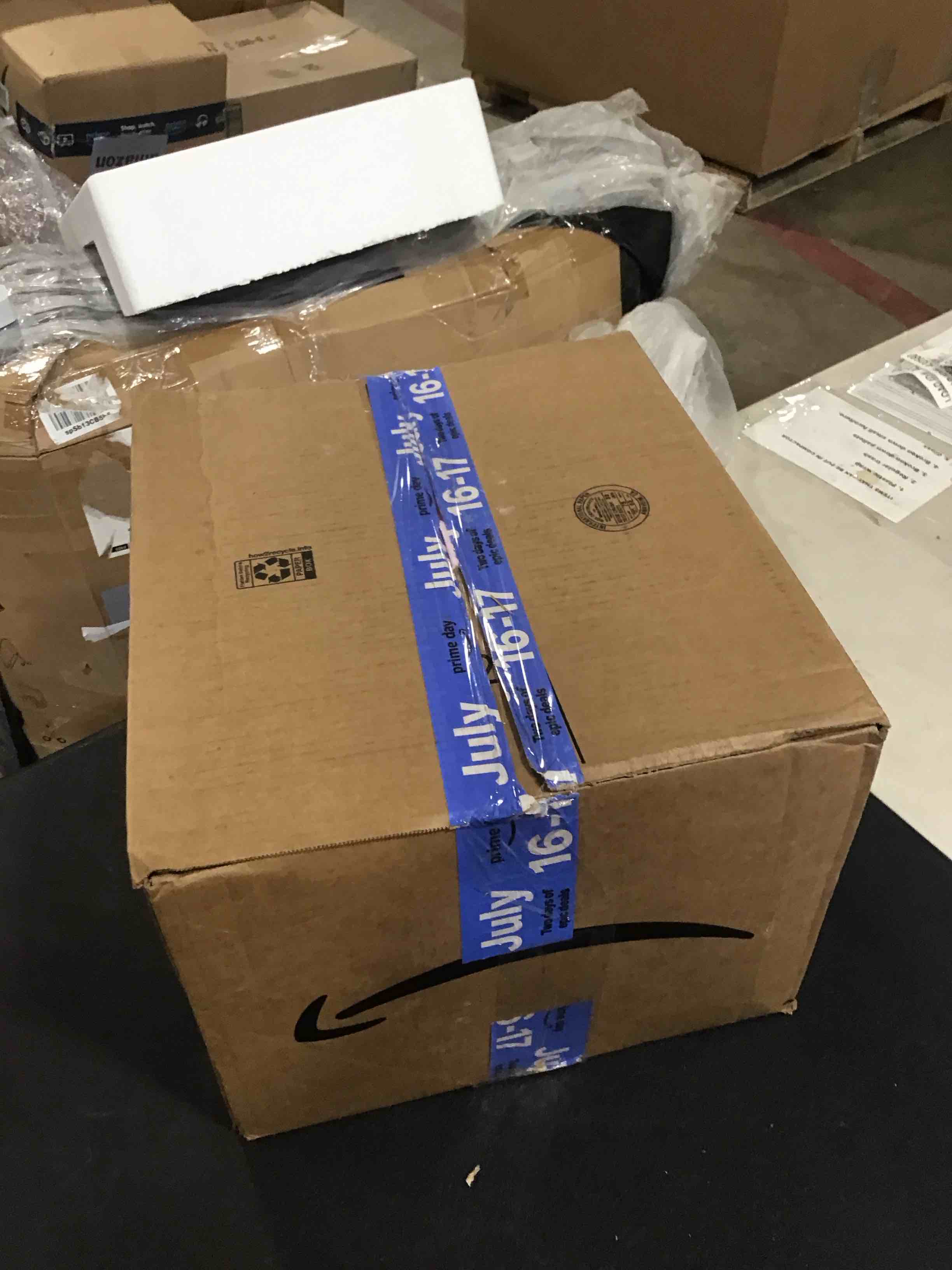 https://s3.amazonaws.com/lotting-images-prod/bidfta/YEL4907881_1729530087841.jpeg