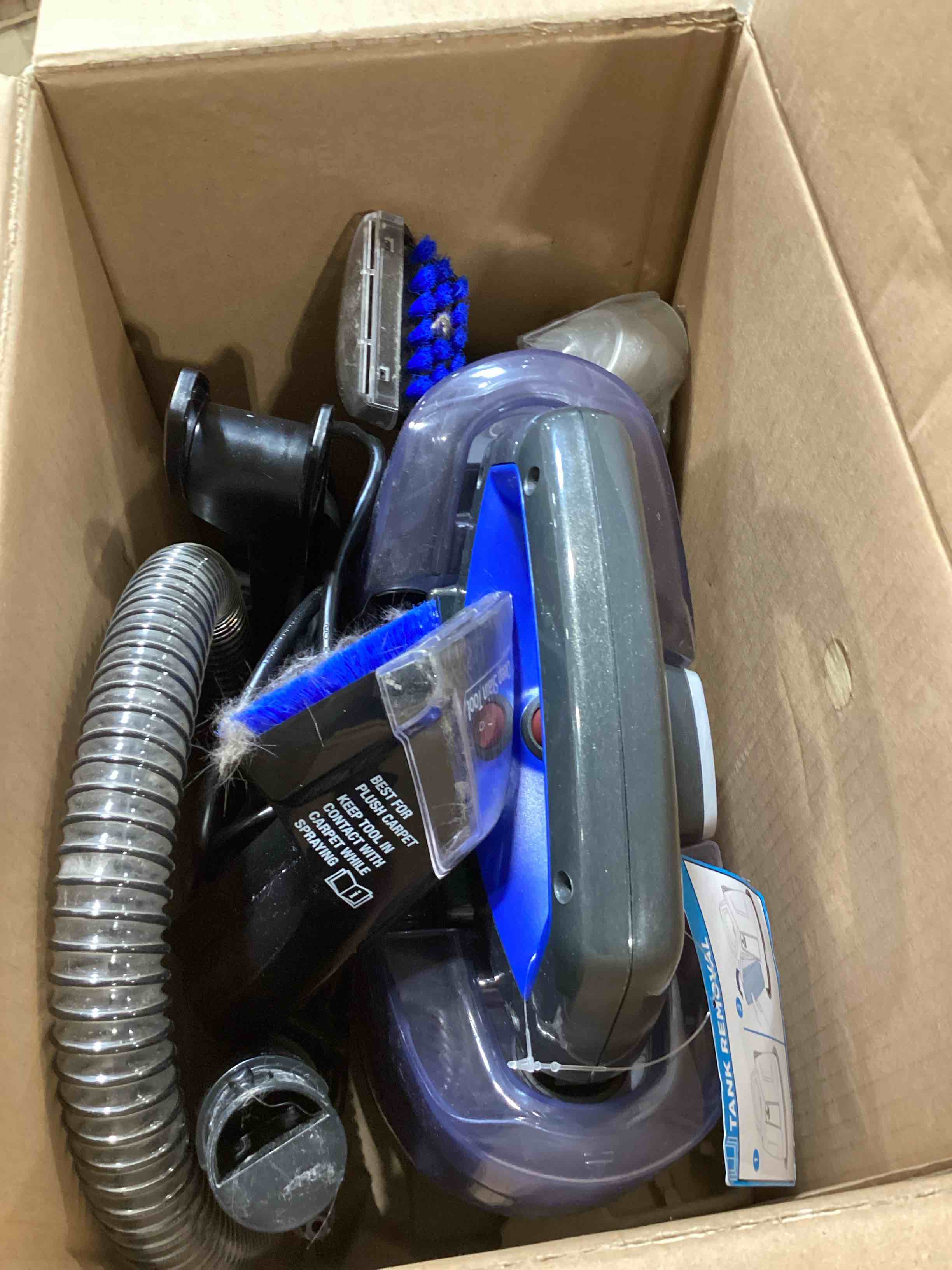 https://s3.amazonaws.com/lotting-images-prod/bidfta/YEL4911333_1714399420895.jpeg