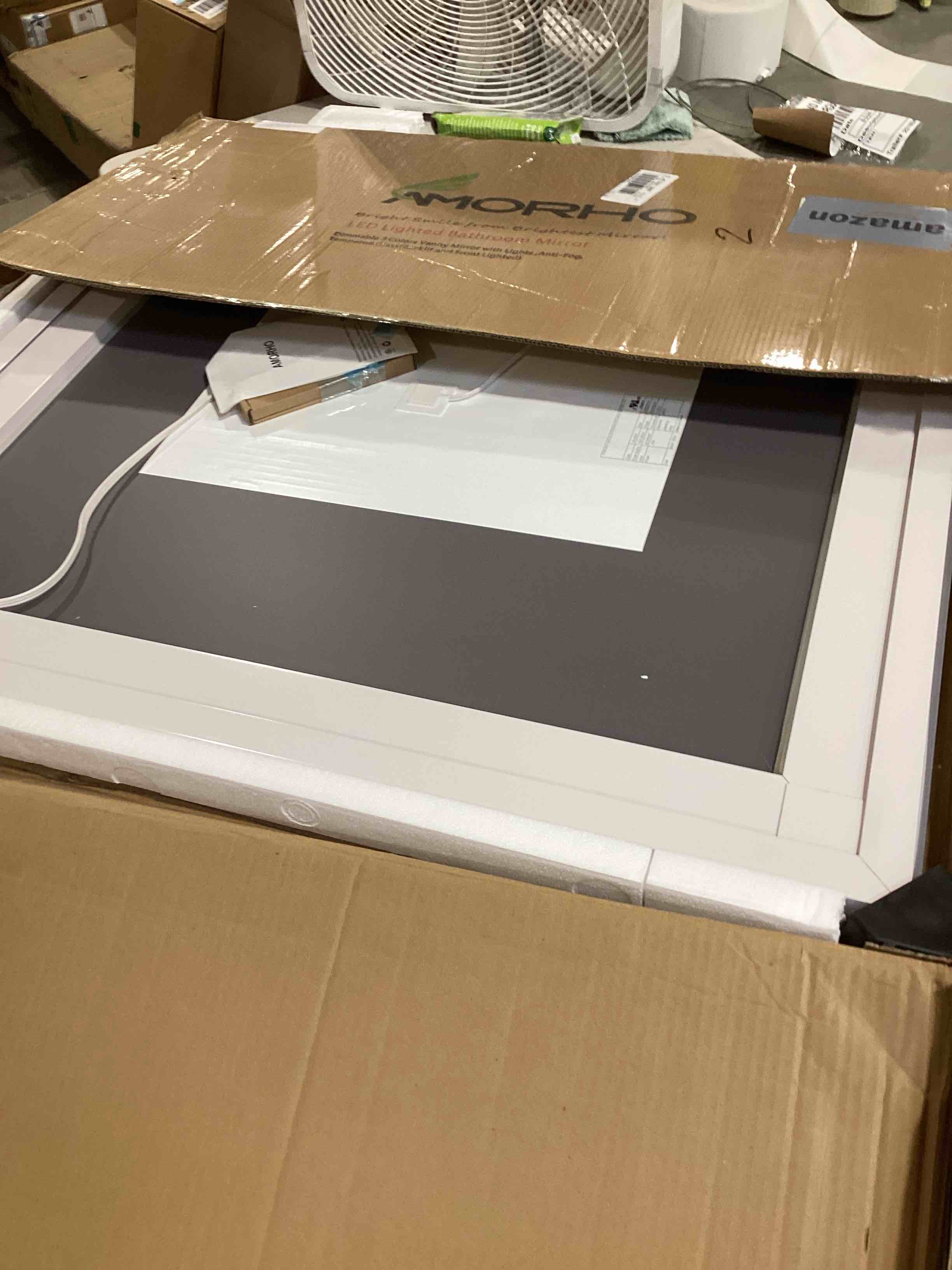 https://s3.amazonaws.com/lotting-images-prod/bidfta/YEL4912229_1725456498670.jpeg