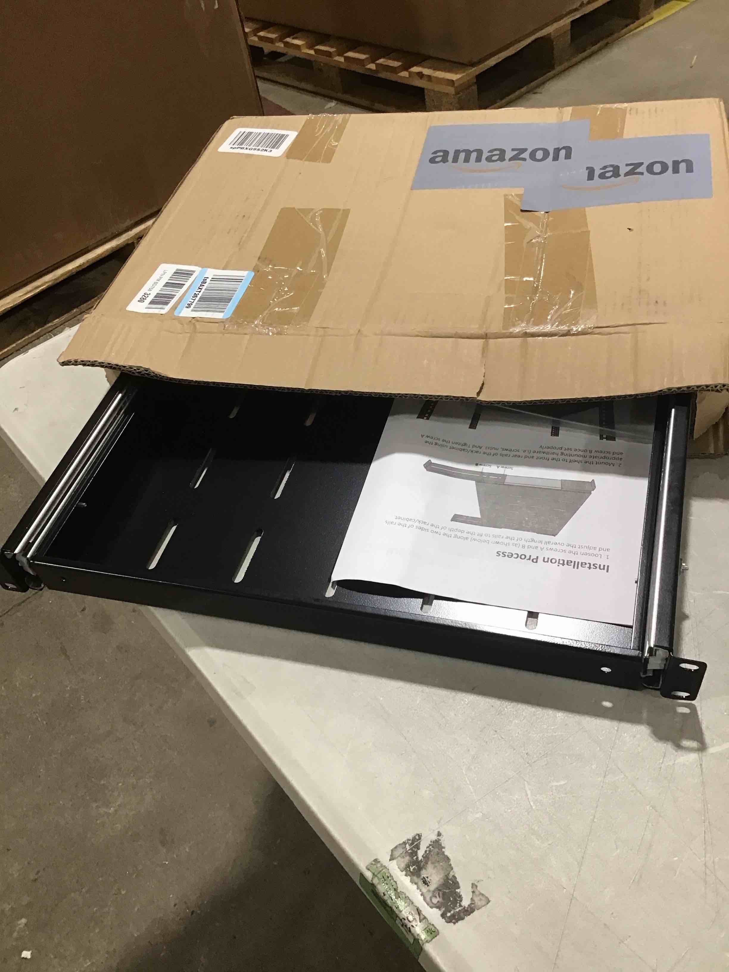 https://s3.amazonaws.com/lotting-images-prod/bidfta/YEL4912903_1727094380025.jpeg