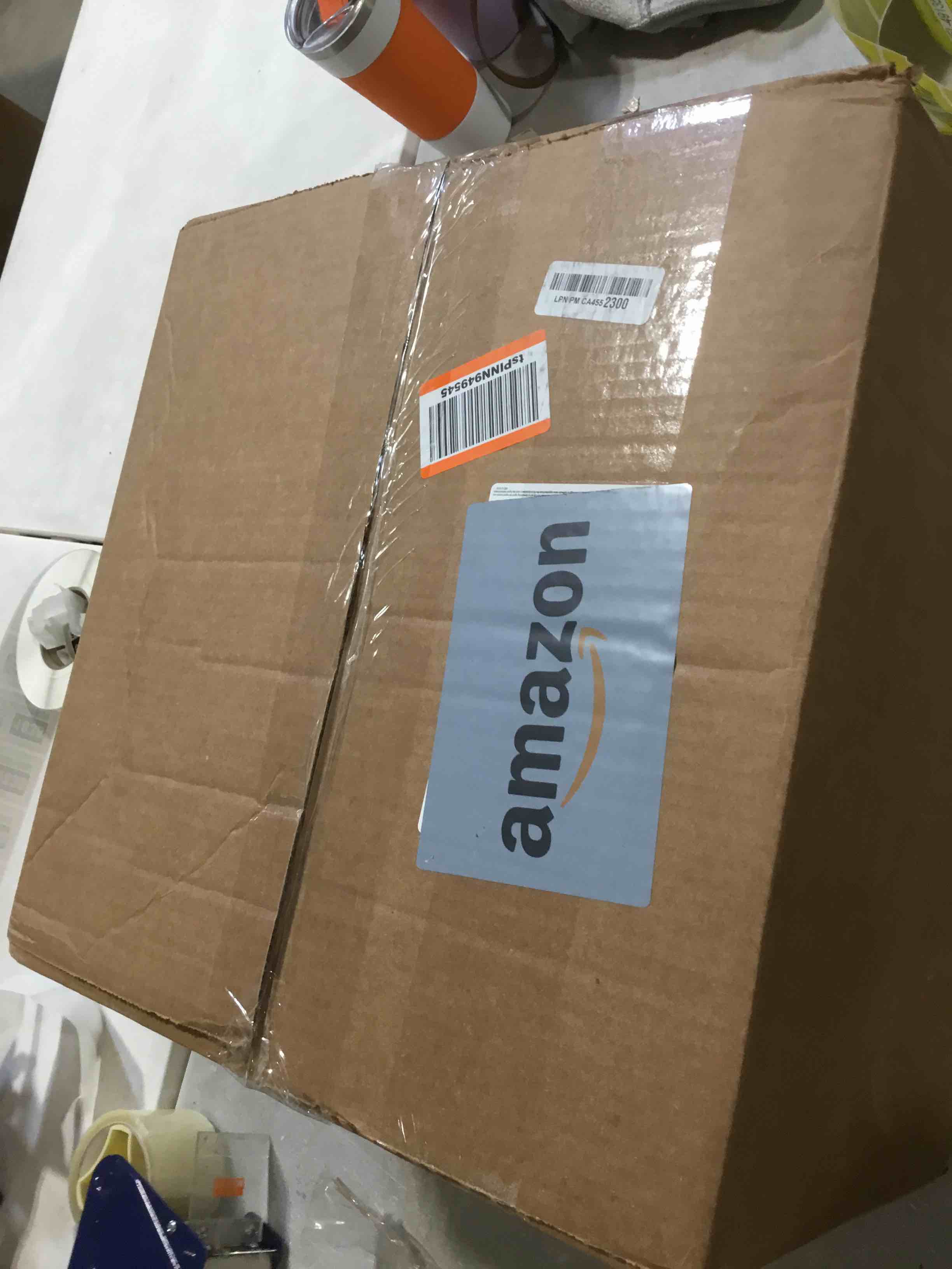 https://s3.amazonaws.com/lotting-images-prod/bidfta/YEL4913498_1728585625467.jpeg