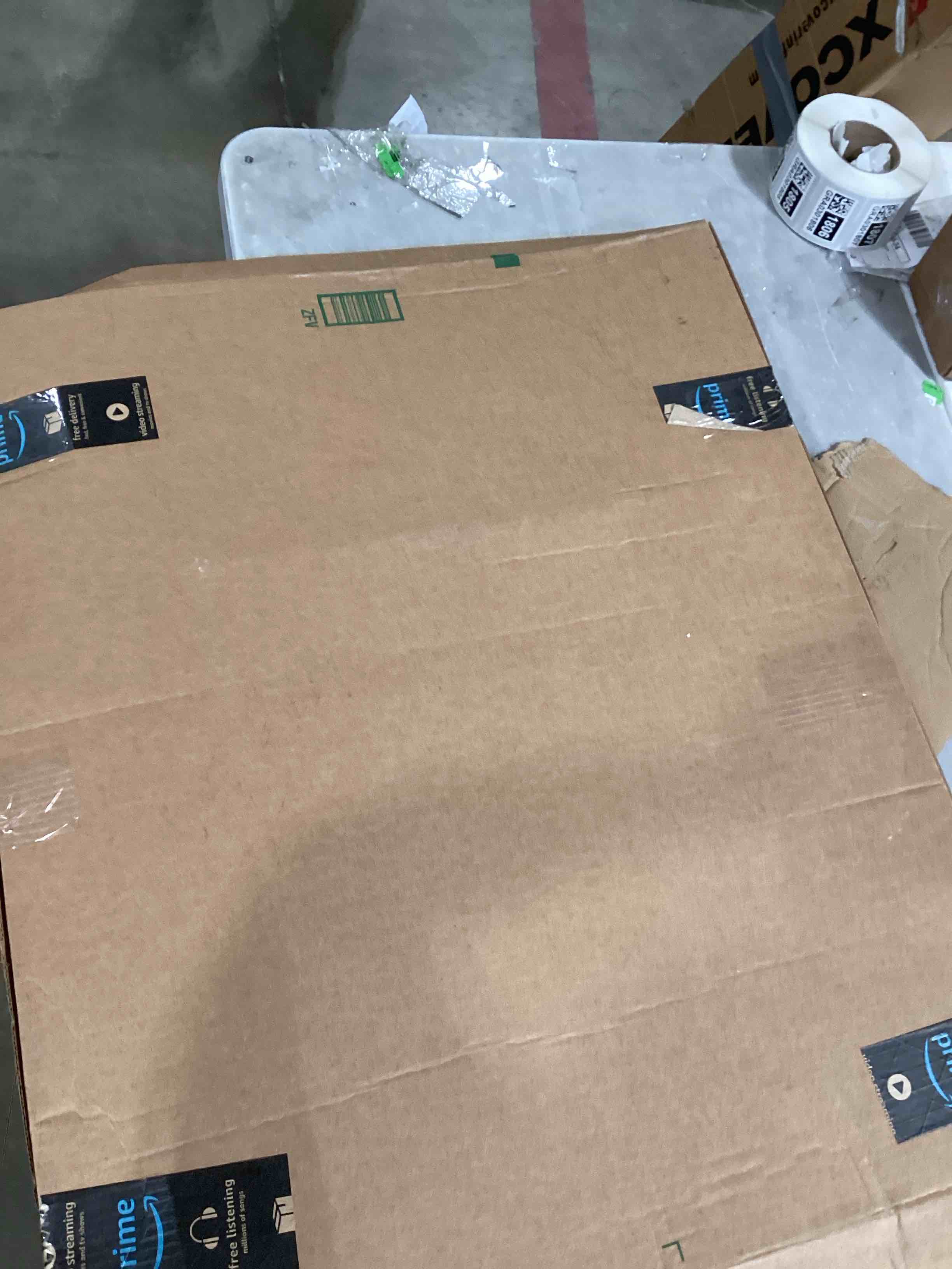 30" X 18" Steel Return Air Filter Grille for 1" Filter - Fixed Hinged - HVAC DUCT COVER - Flat Stamped Face - White [Outer Dimensions: 32 5/8"w X 20 58/8"h]