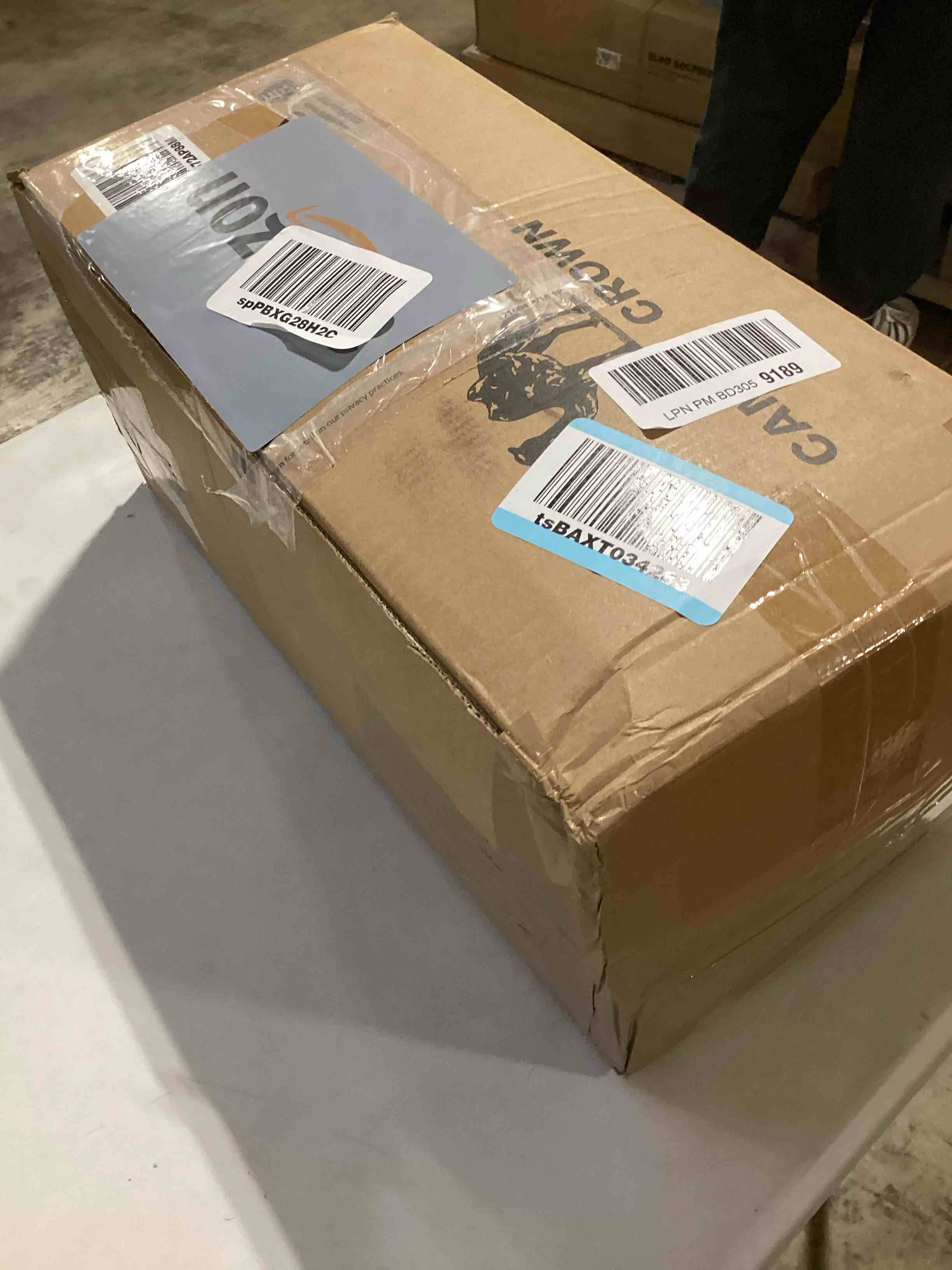 https://s3.amazonaws.com/lotting-images-prod/bidfta/YEL4915201_1727092913861.jpeg
