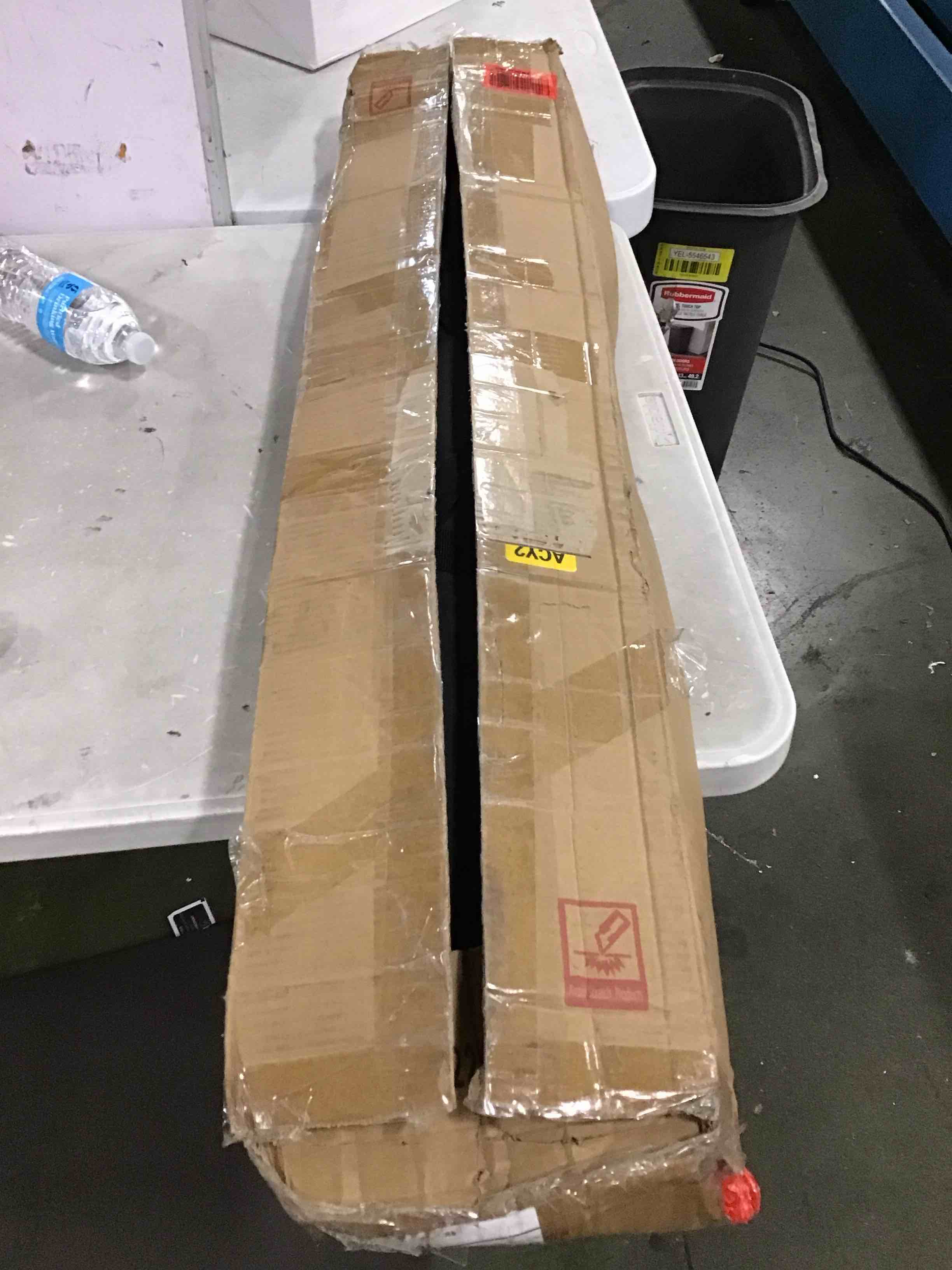 https://s3.amazonaws.com/lotting-images-prod/bidfta/YEL4925199_1721261968434.jpeg