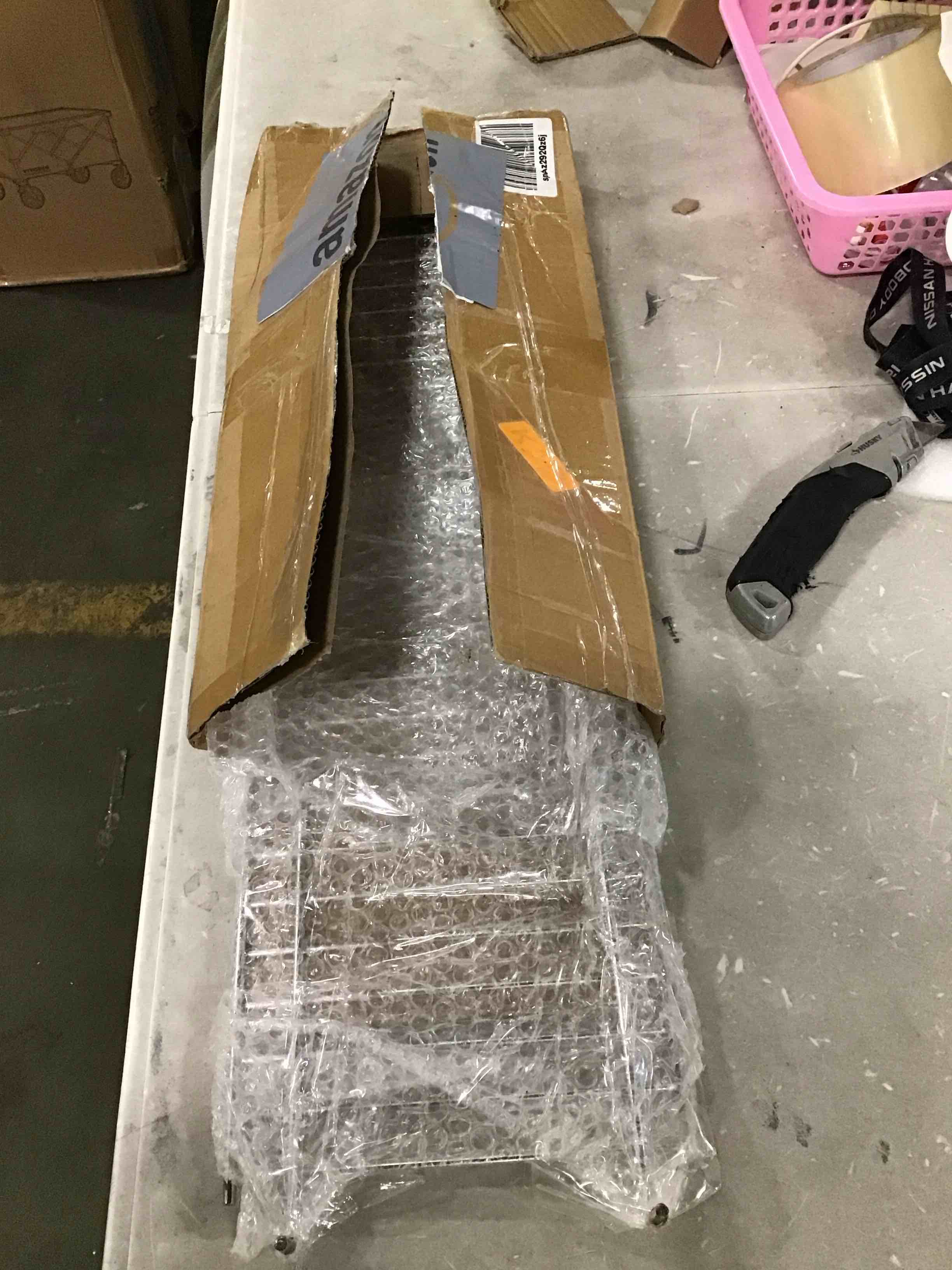 https://s3.amazonaws.com/lotting-images-prod/bidfta/YEL4925421_1721353629437.jpeg