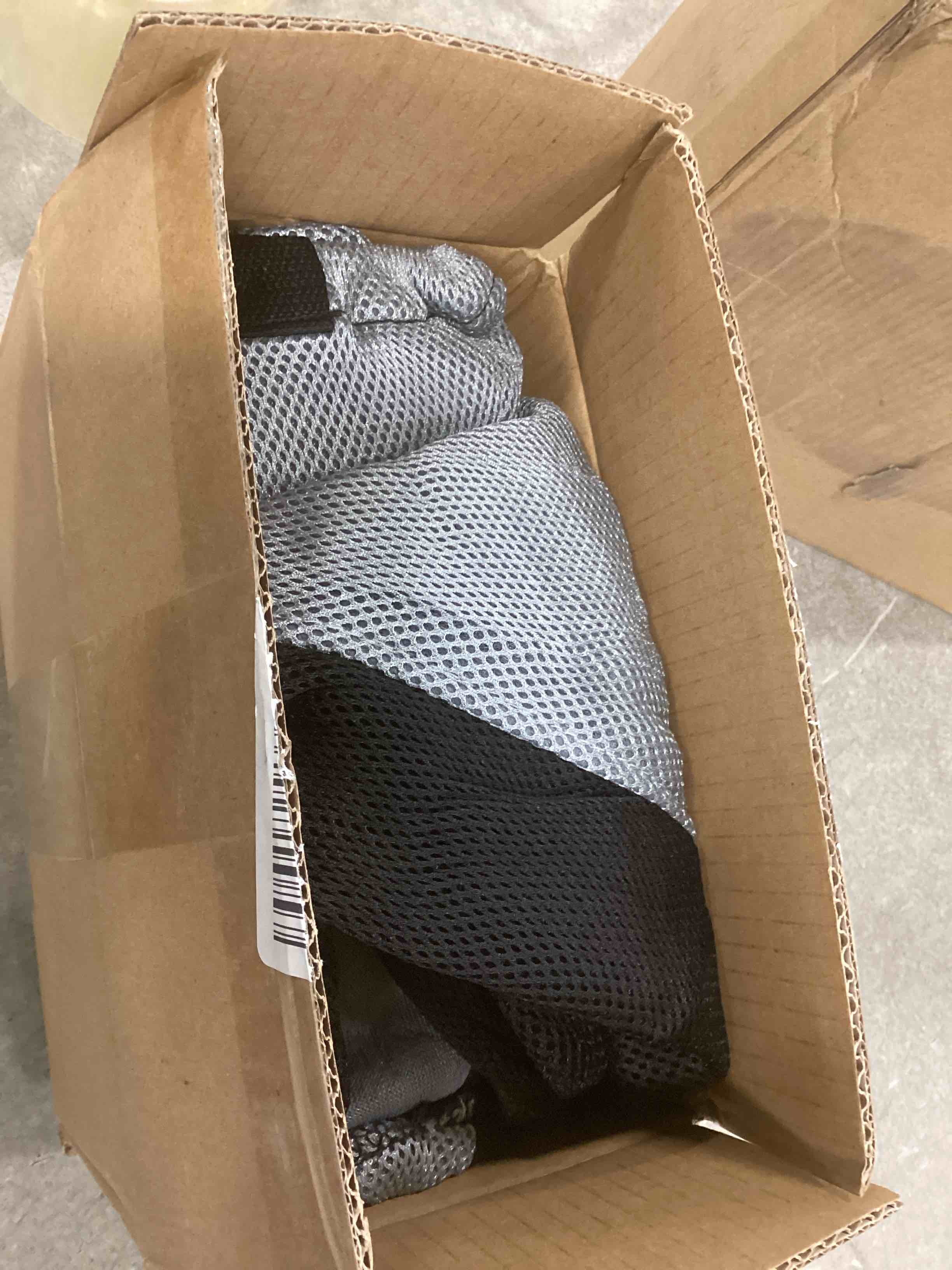 https://s3.amazonaws.com/lotting-images-prod/bidfta/YEL4925744_1721823452278.jpeg
