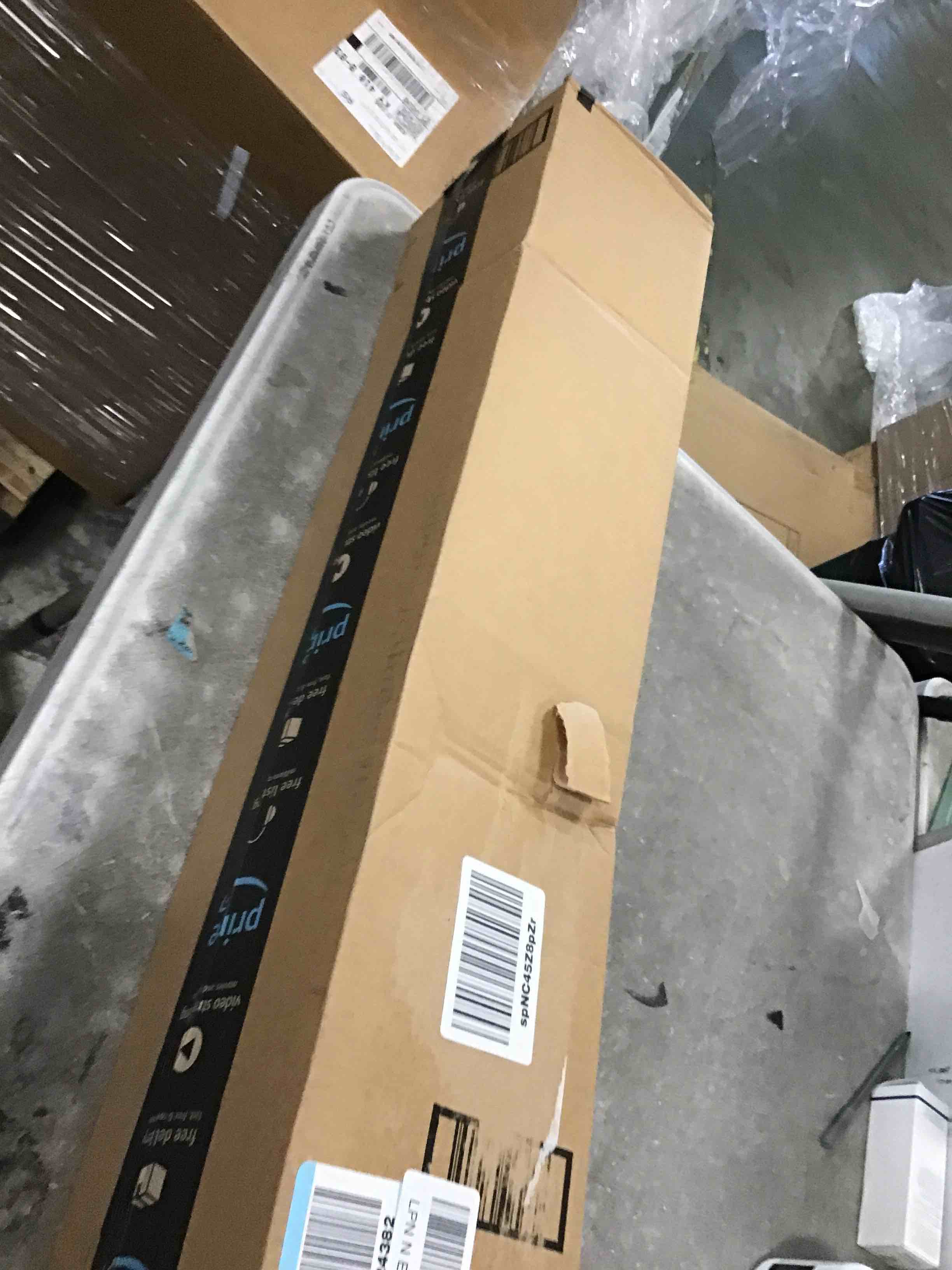 https://s3.amazonaws.com/lotting-images-prod/bidfta/YEL4926690_1721147306820.jpeg