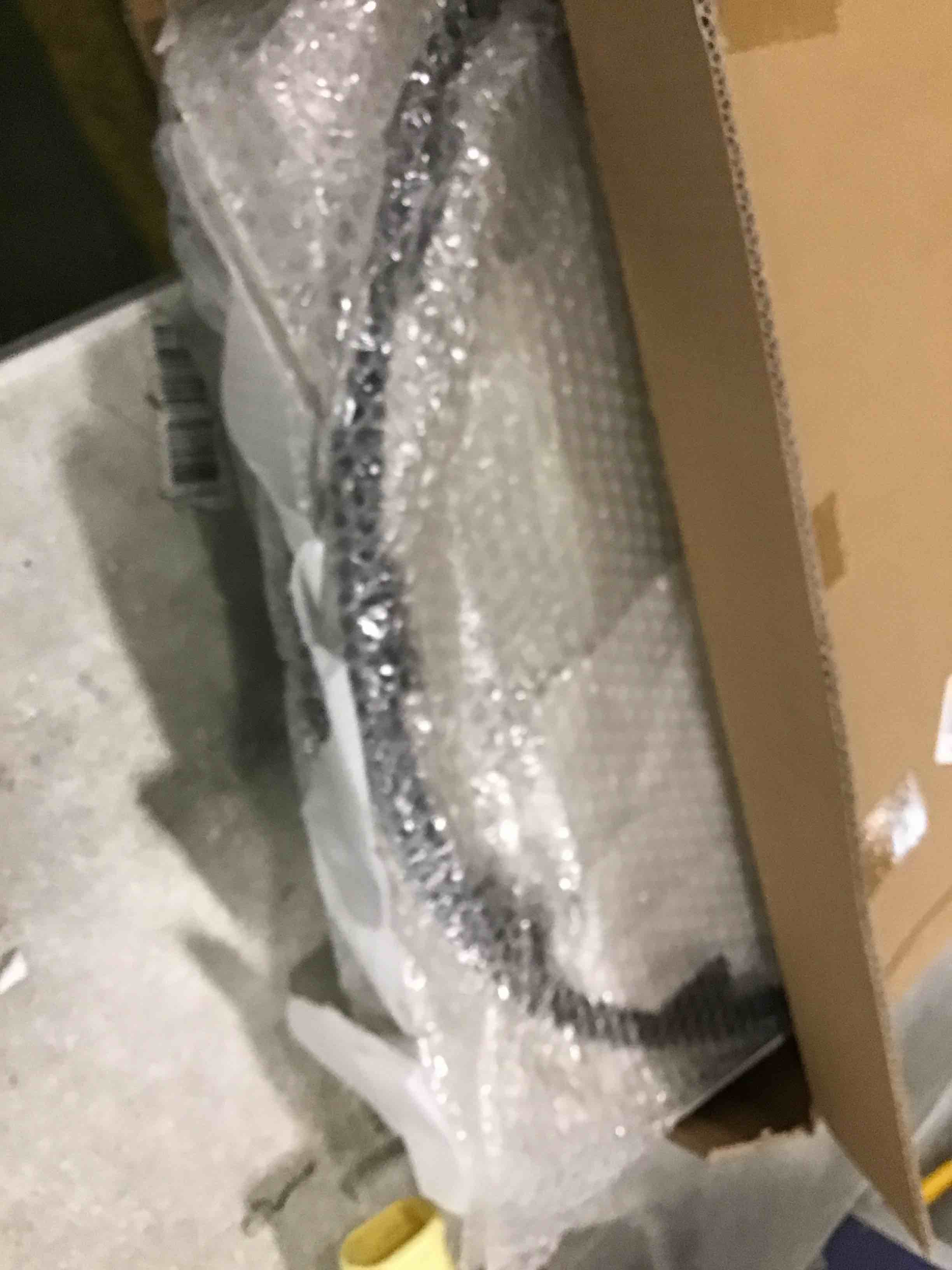 https://s3.amazonaws.com/lotting-images-prod/bidfta/YEL4927510_1721241811888.jpeg