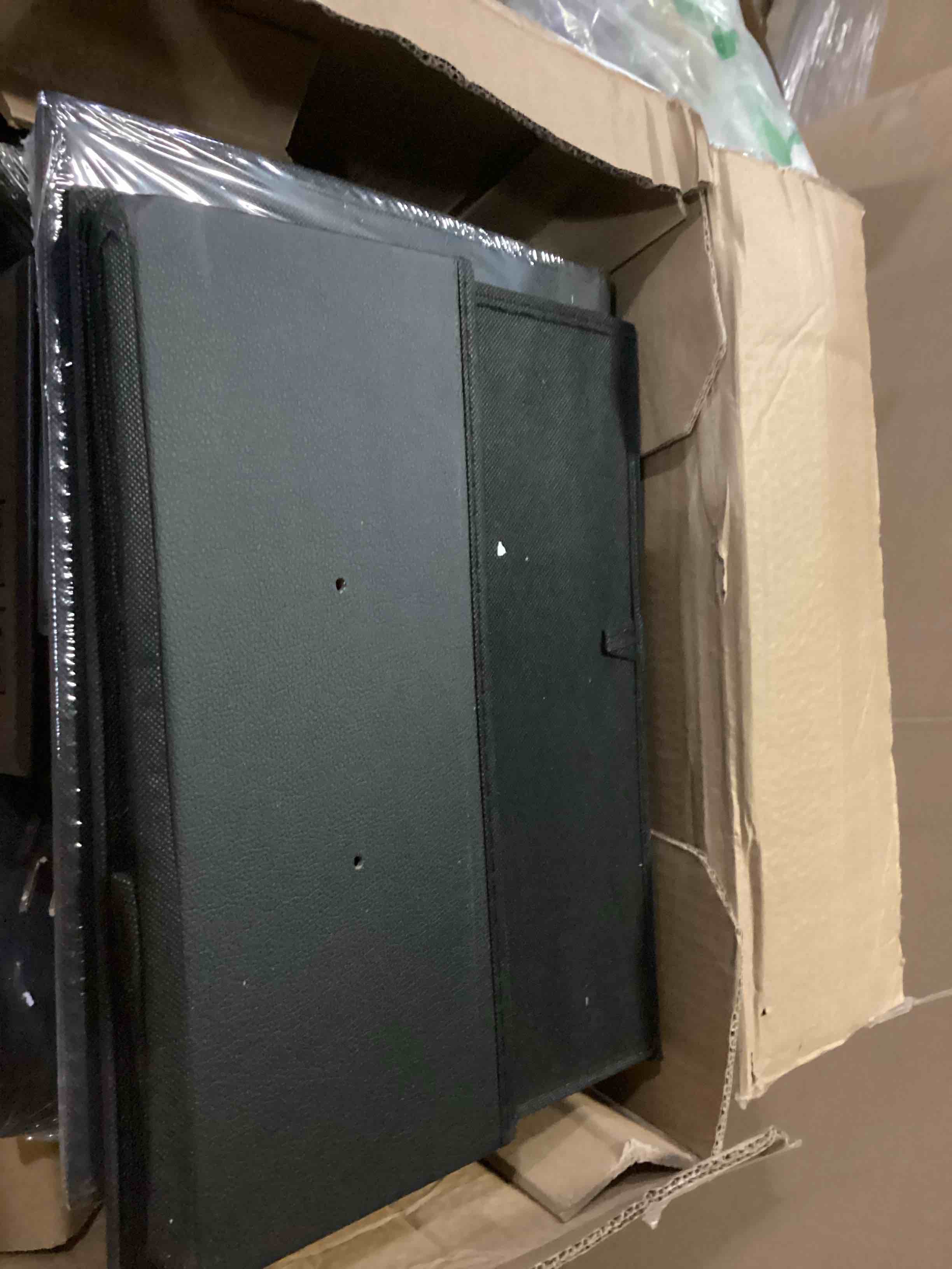 https://s3.amazonaws.com/lotting-images-prod/bidfta/YEL4929564_1725641213512.jpeg