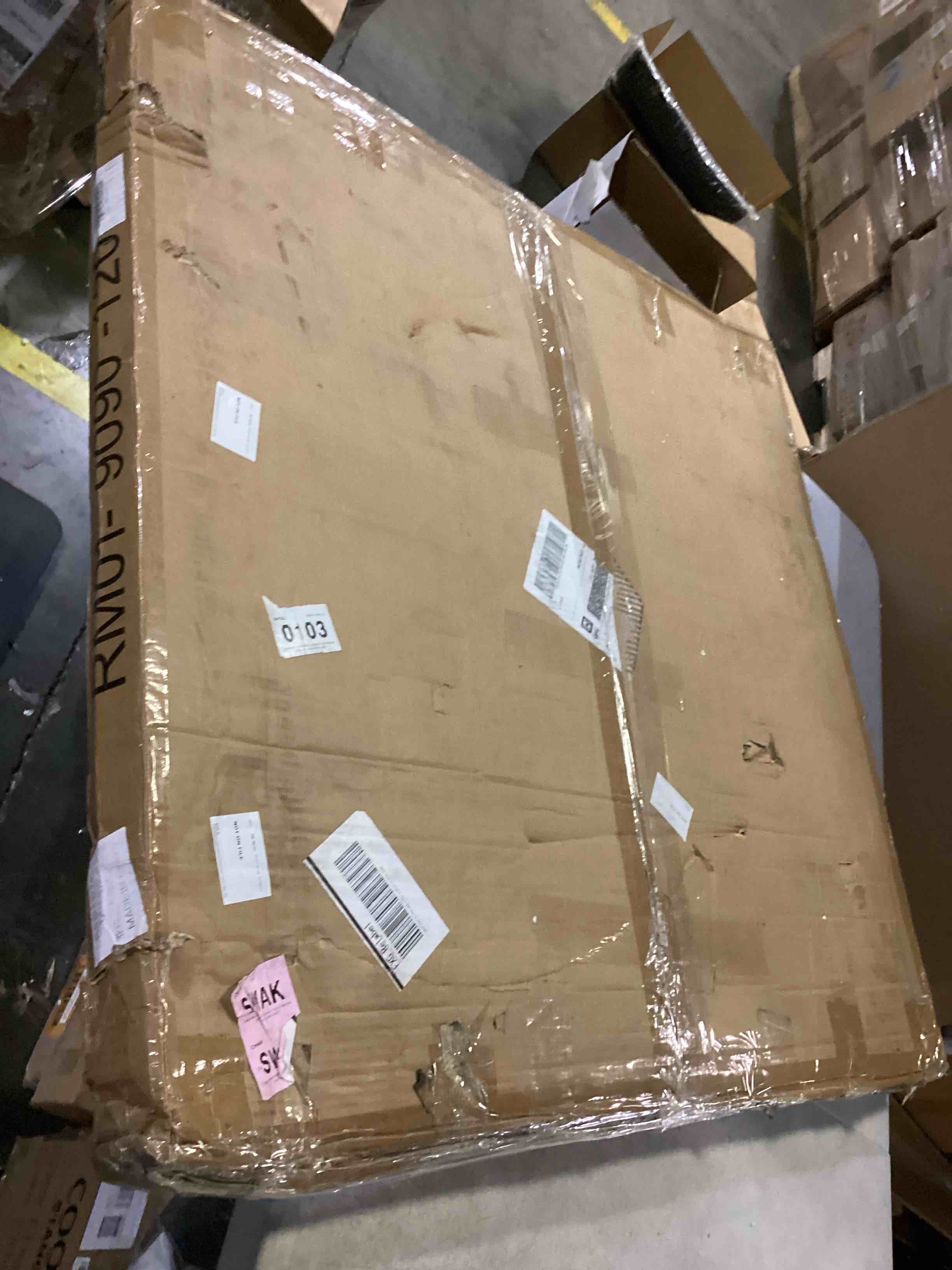 https://s3.amazonaws.com/lotting-images-prod/bidfta/YEL4929904_1726059610724.jpeg
