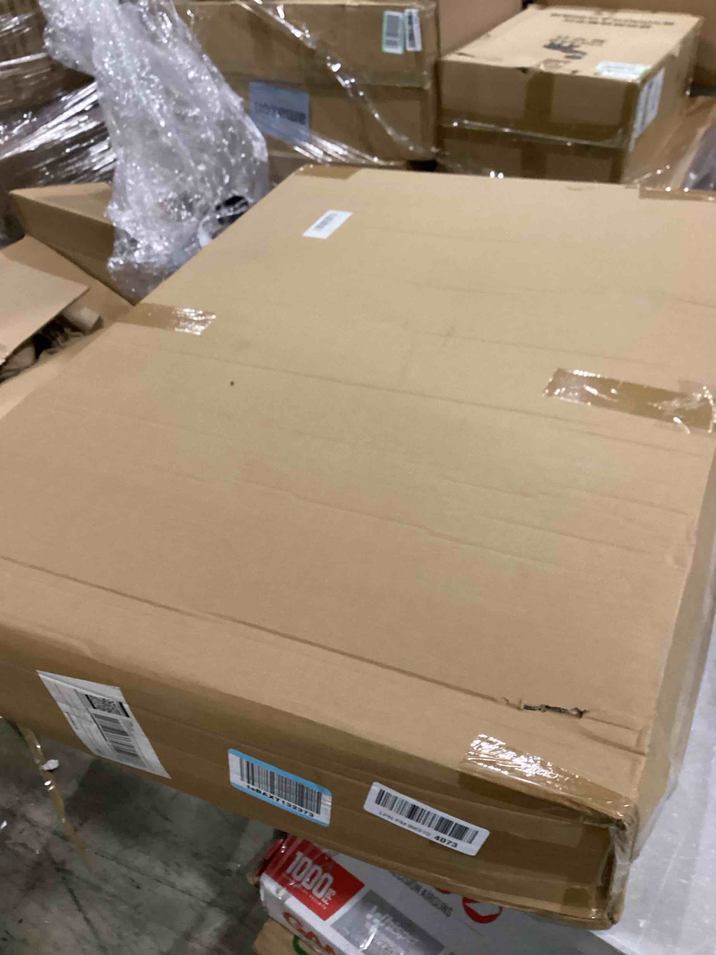https://s3.amazonaws.com/lotting-images-prod/bidfta/YEL4932523_1727444418512.jpeg