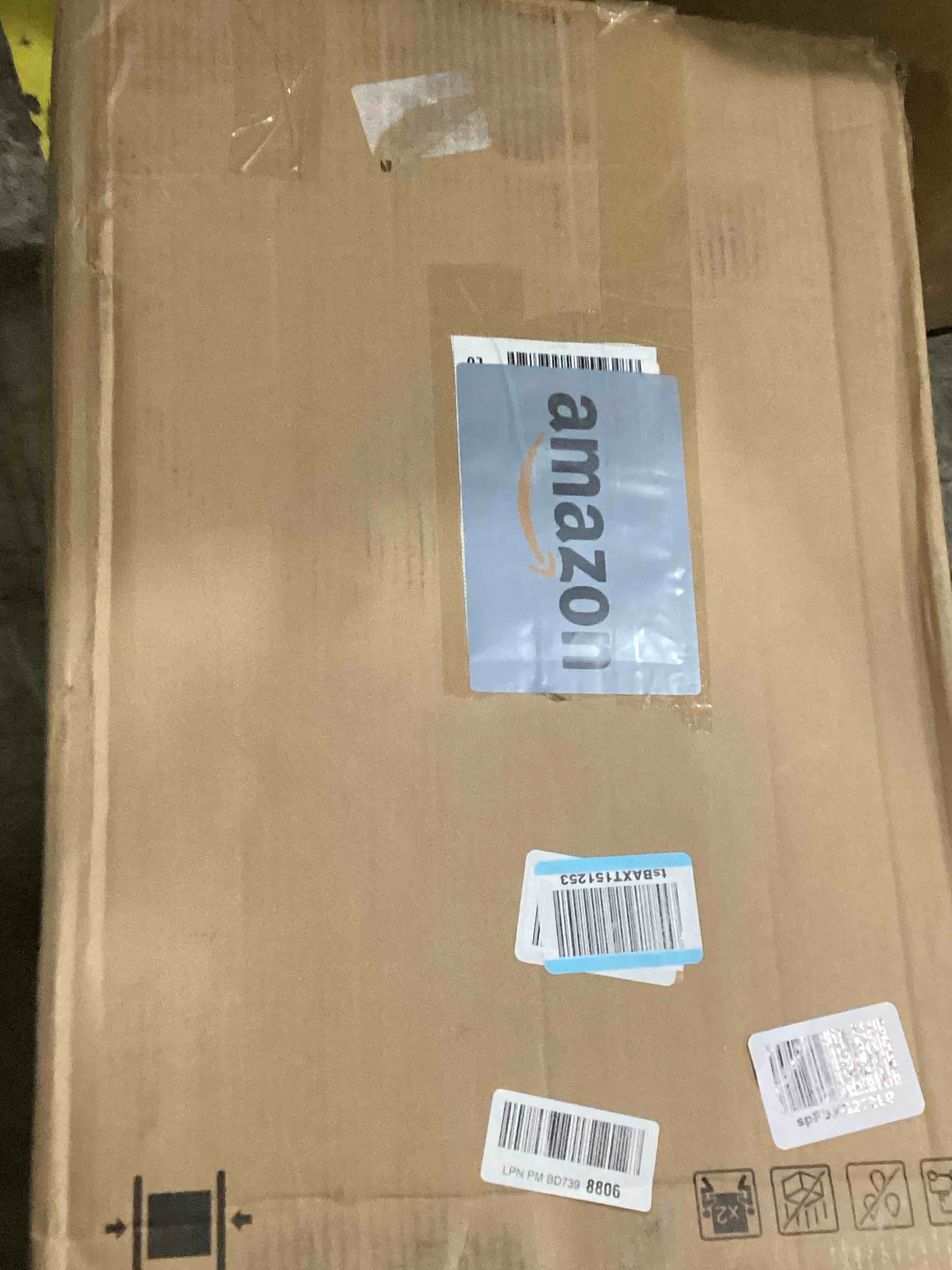 https://s3.amazonaws.com/lotting-images-prod/bidfta/YEL4933308_1728665226159.jpeg