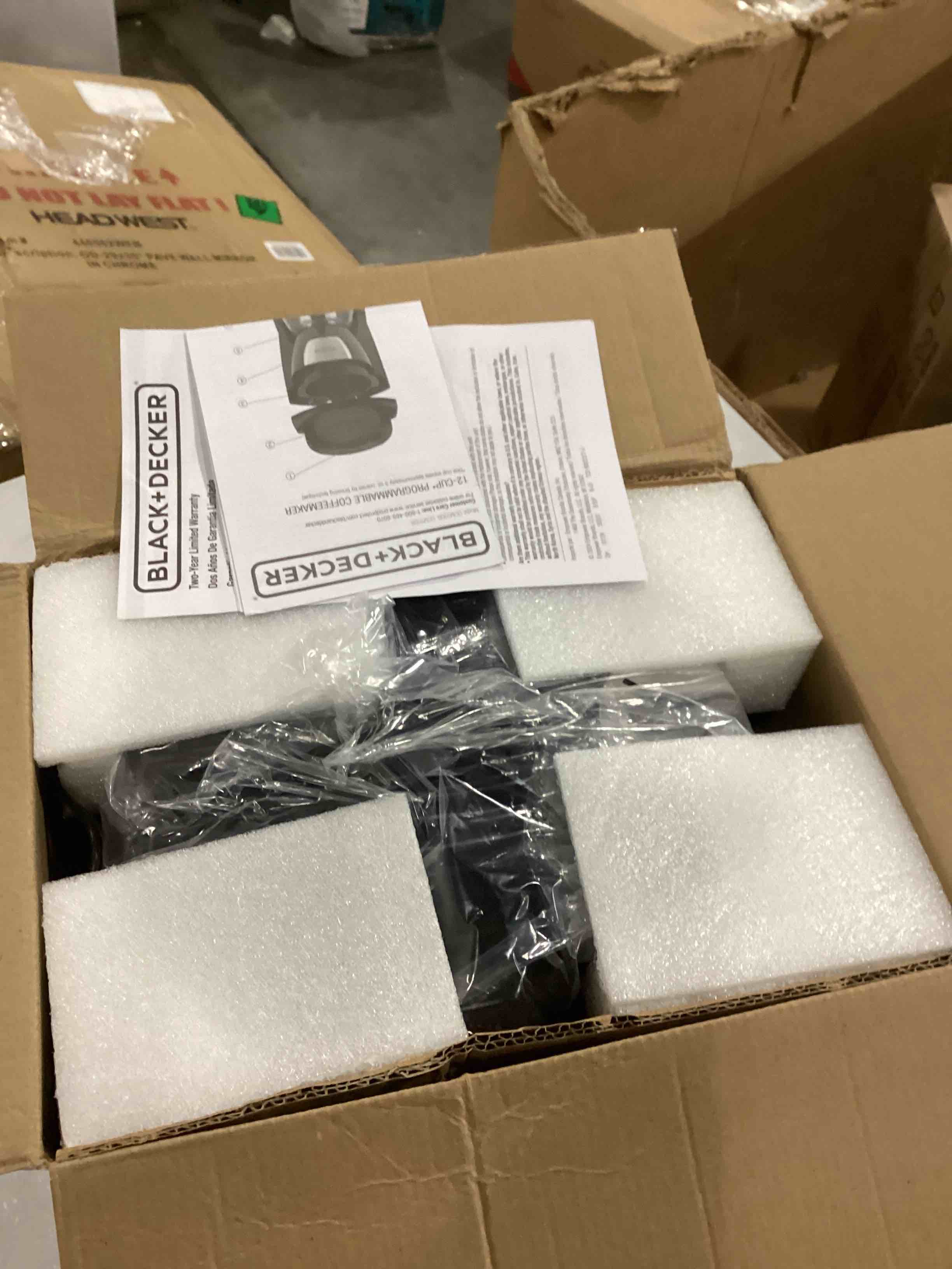 BLACK+DECKER 12Cup Programmable Coffee Maker, DCM100B, Duralife Carafe