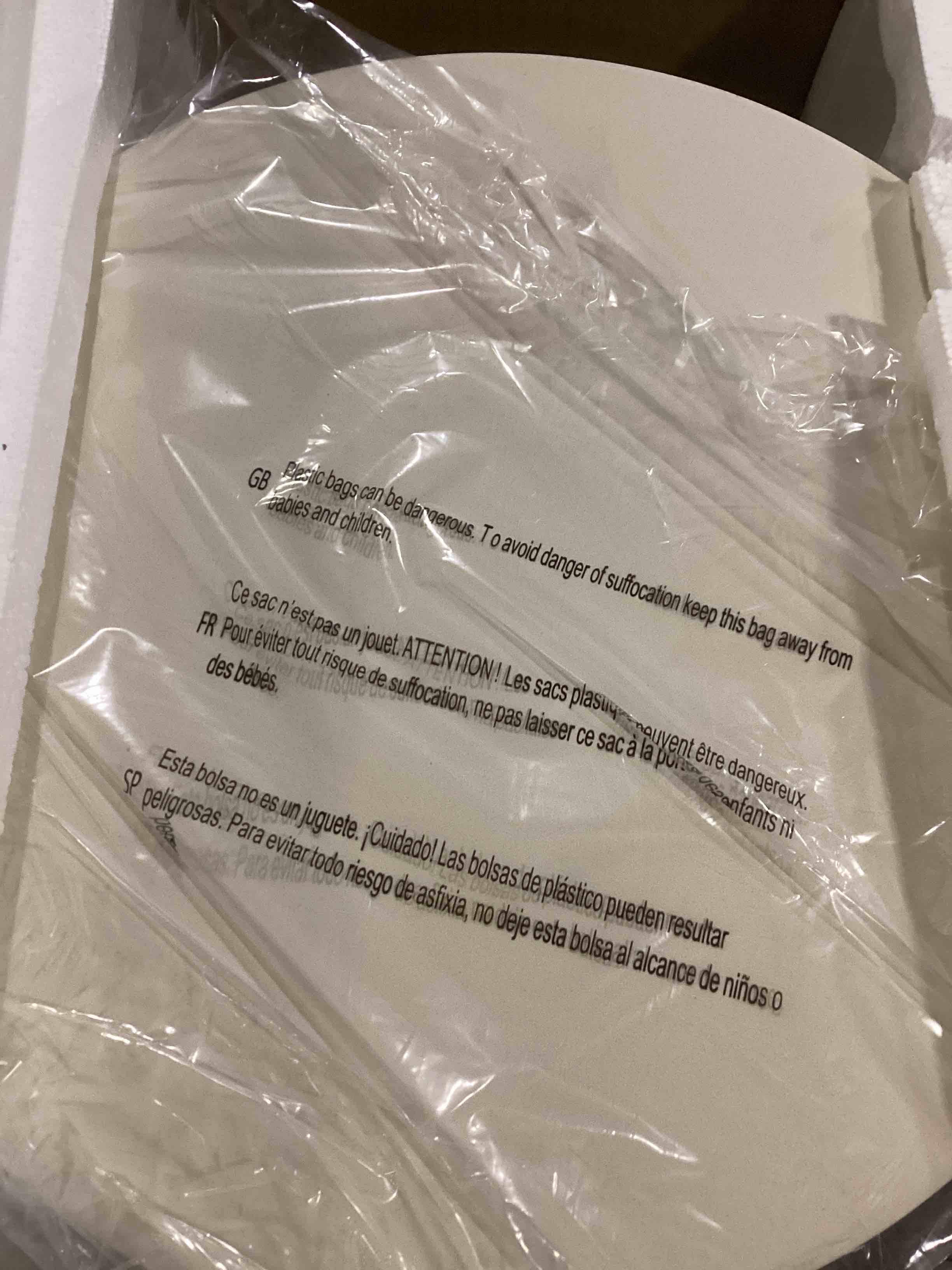 https://s3.amazonaws.com/lotting-images-prod/bidfta/YEL4933742_1737052306084.jpeg