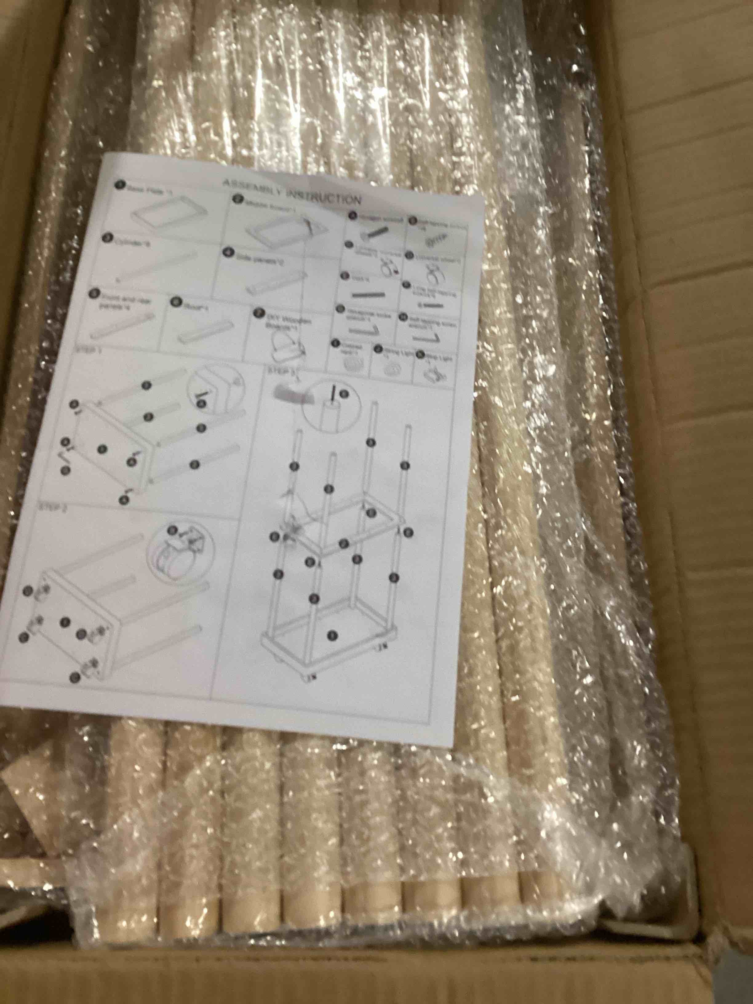 https://s3.amazonaws.com/lotting-images-prod/bidfta/YEL4933806_1737128436340.jpeg