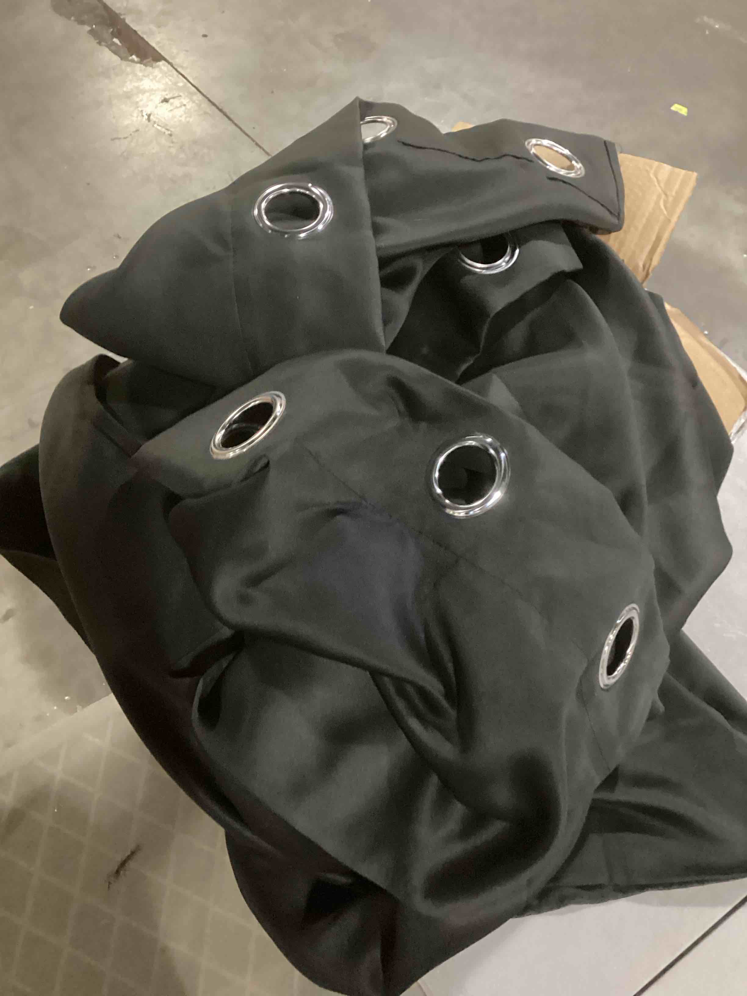 https://s3.amazonaws.com/lotting-images-prod/bidfta/YEL4933873_1737374502874.jpeg
