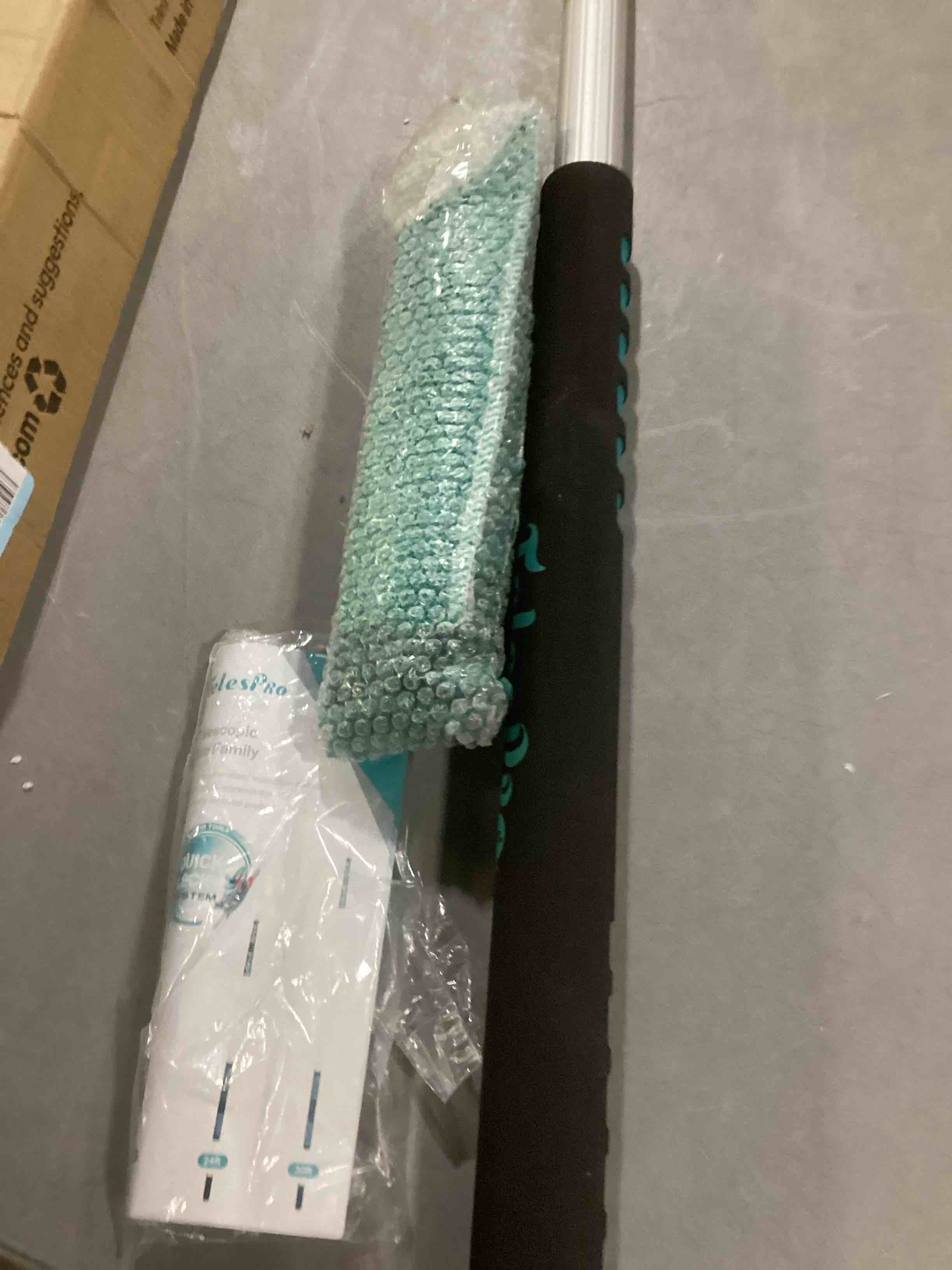 https://s3.amazonaws.com/lotting-images-prod/bidfta/YEL4933914_1737384431408.jpeg