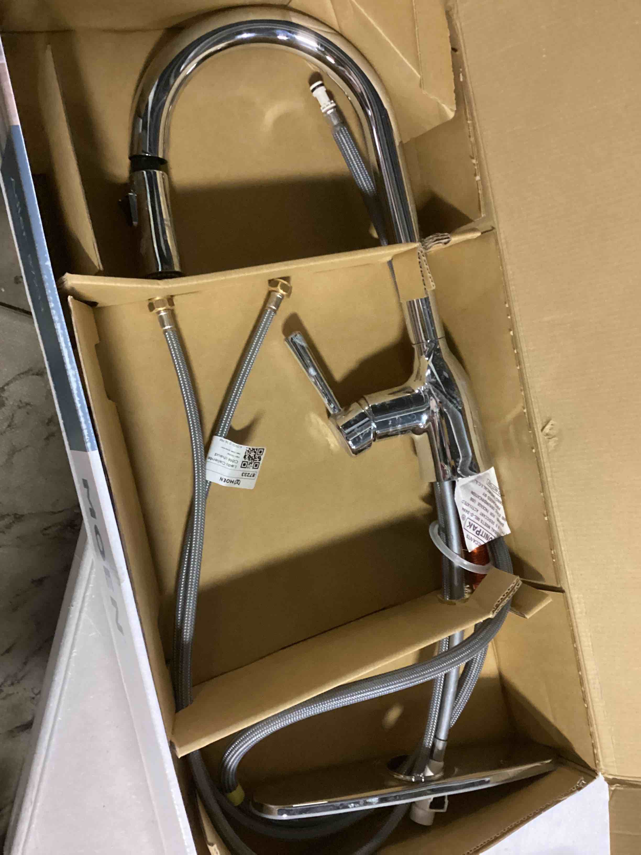 https://s3.amazonaws.com/lotting-images-prod/bidfta/YEL4937231_1728066779298.jpeg