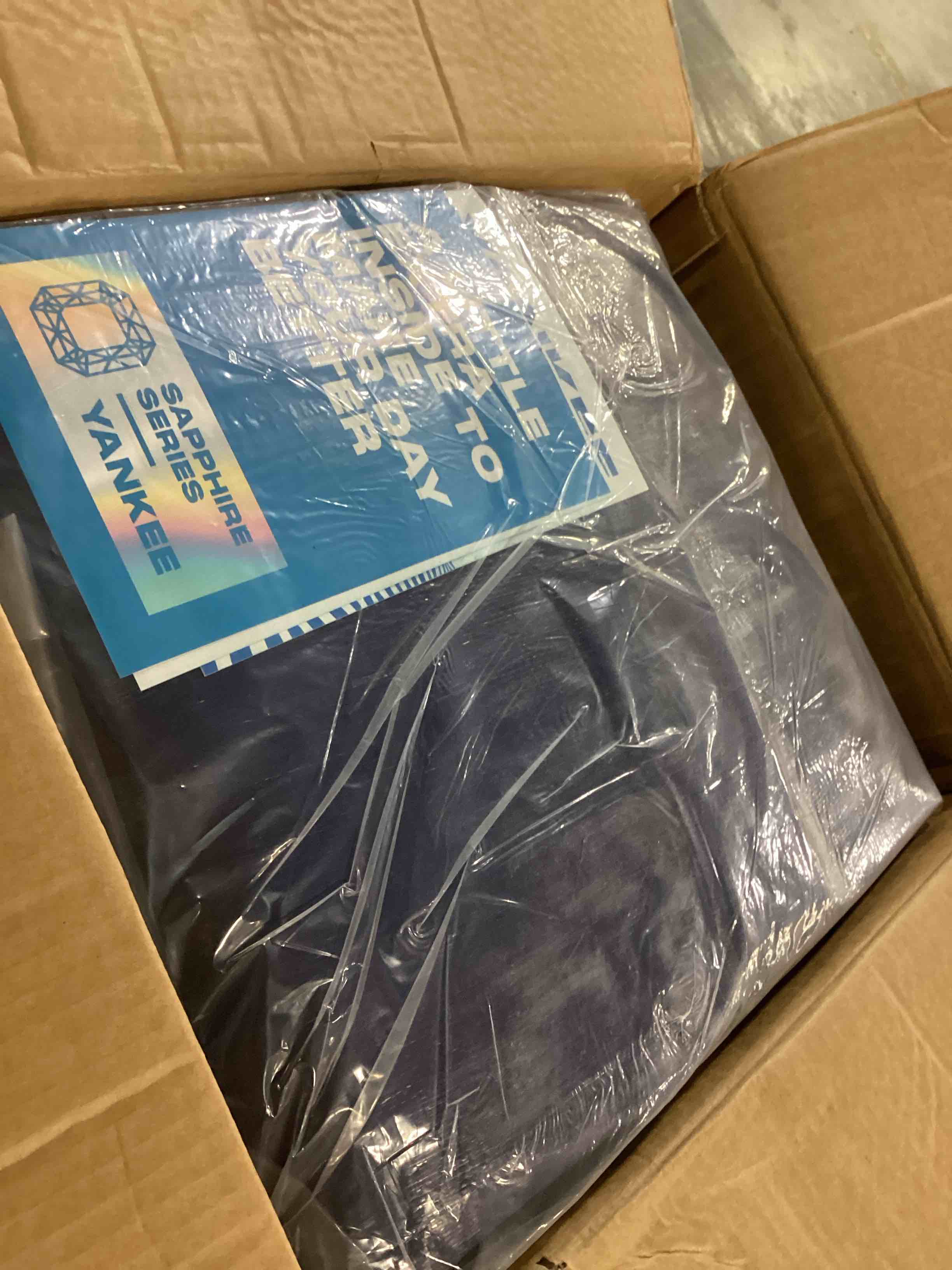 https://s3.amazonaws.com/lotting-images-prod/bidfta/YEL4937619_1728559865941.jpeg
