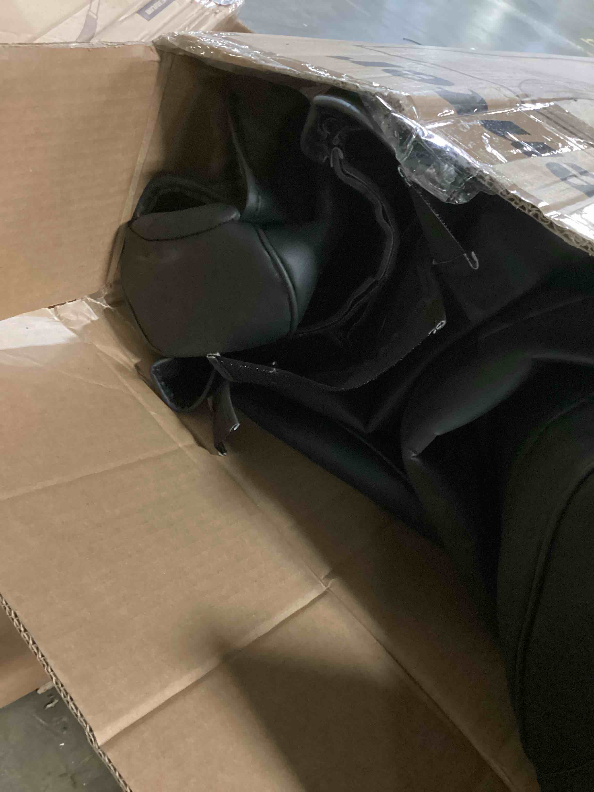 https://s3.amazonaws.com/lotting-images-prod/bidfta/YEL4937634_1728562578602.jpeg