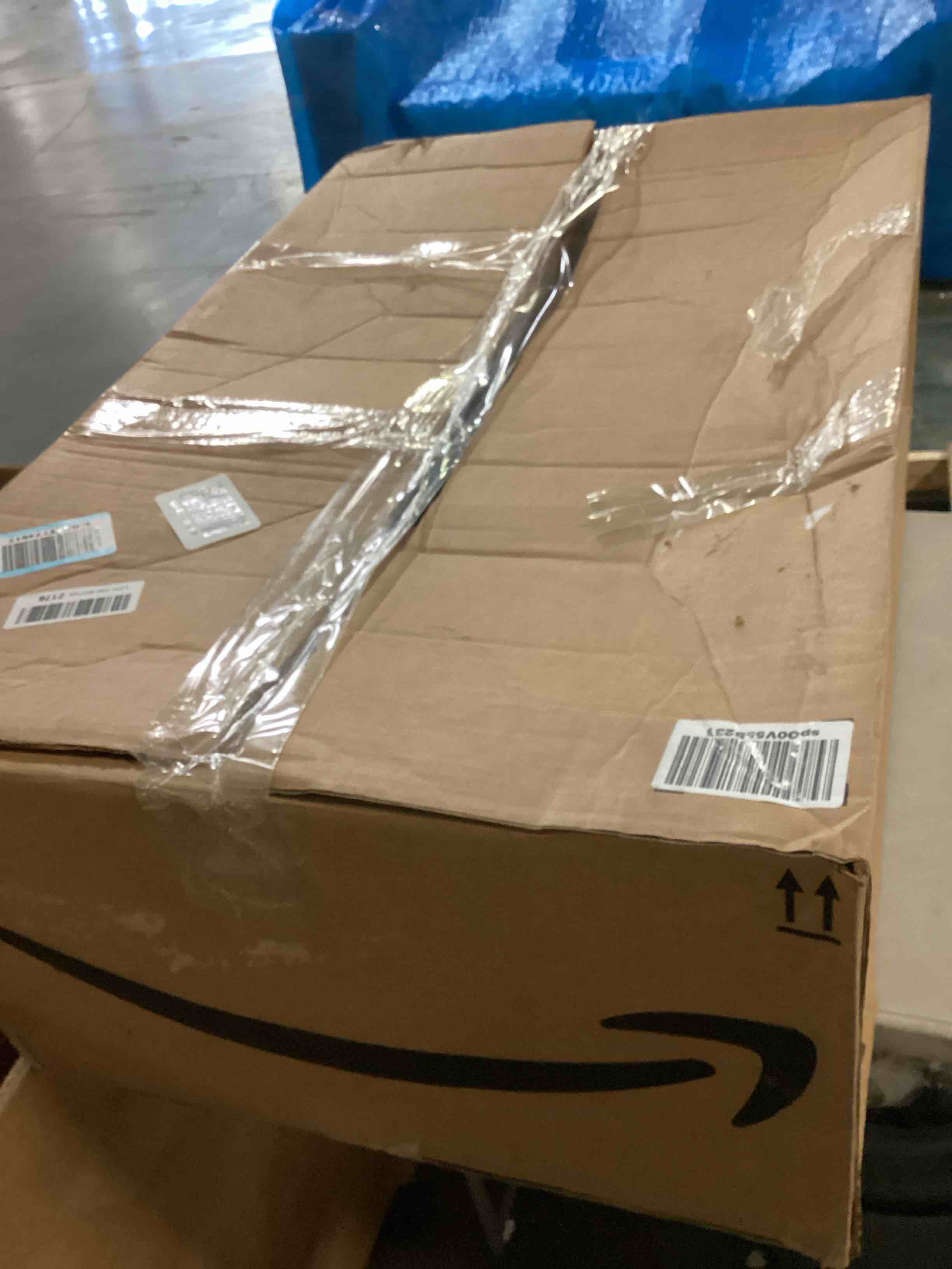 https://s3.amazonaws.com/lotting-images-prod/bidfta/YEL4937684_1728572579323.jpeg