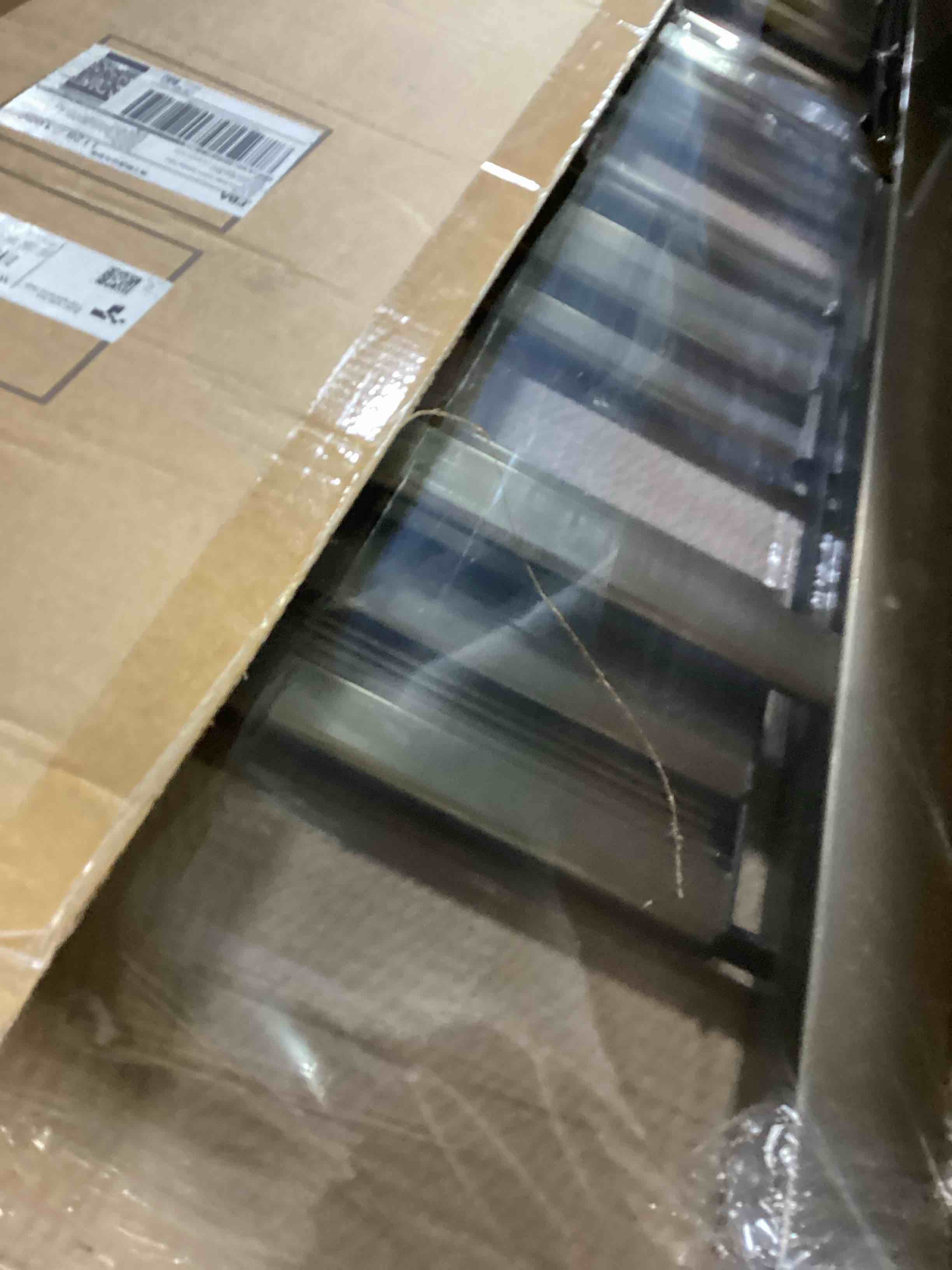 https://s3.amazonaws.com/lotting-images-prod/bidfta/YEL4937832_1728670992023.jpeg