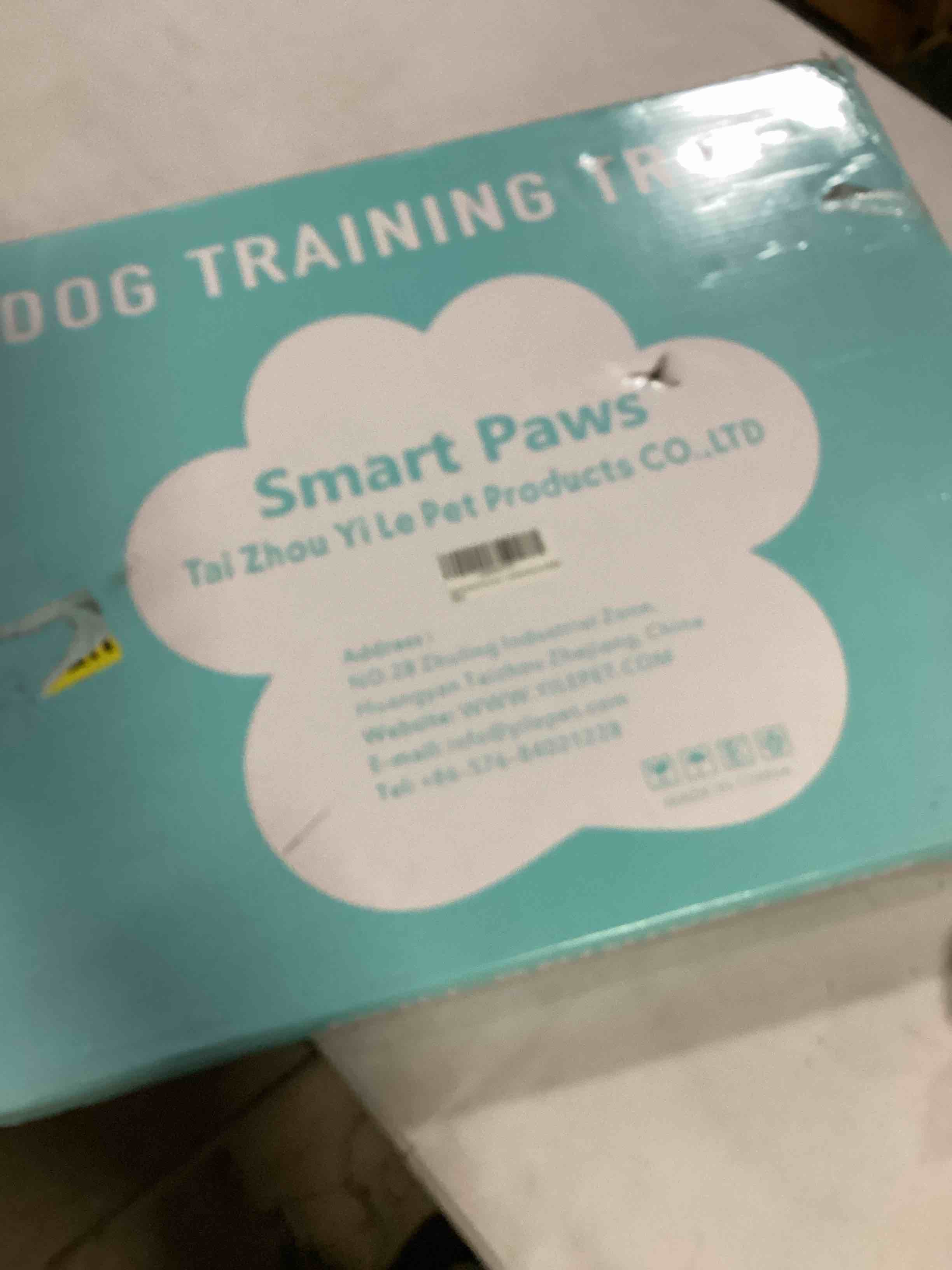 https://s3.amazonaws.com/lotting-images-prod/bidfta/YEL4938286_1729175524356.jpeg