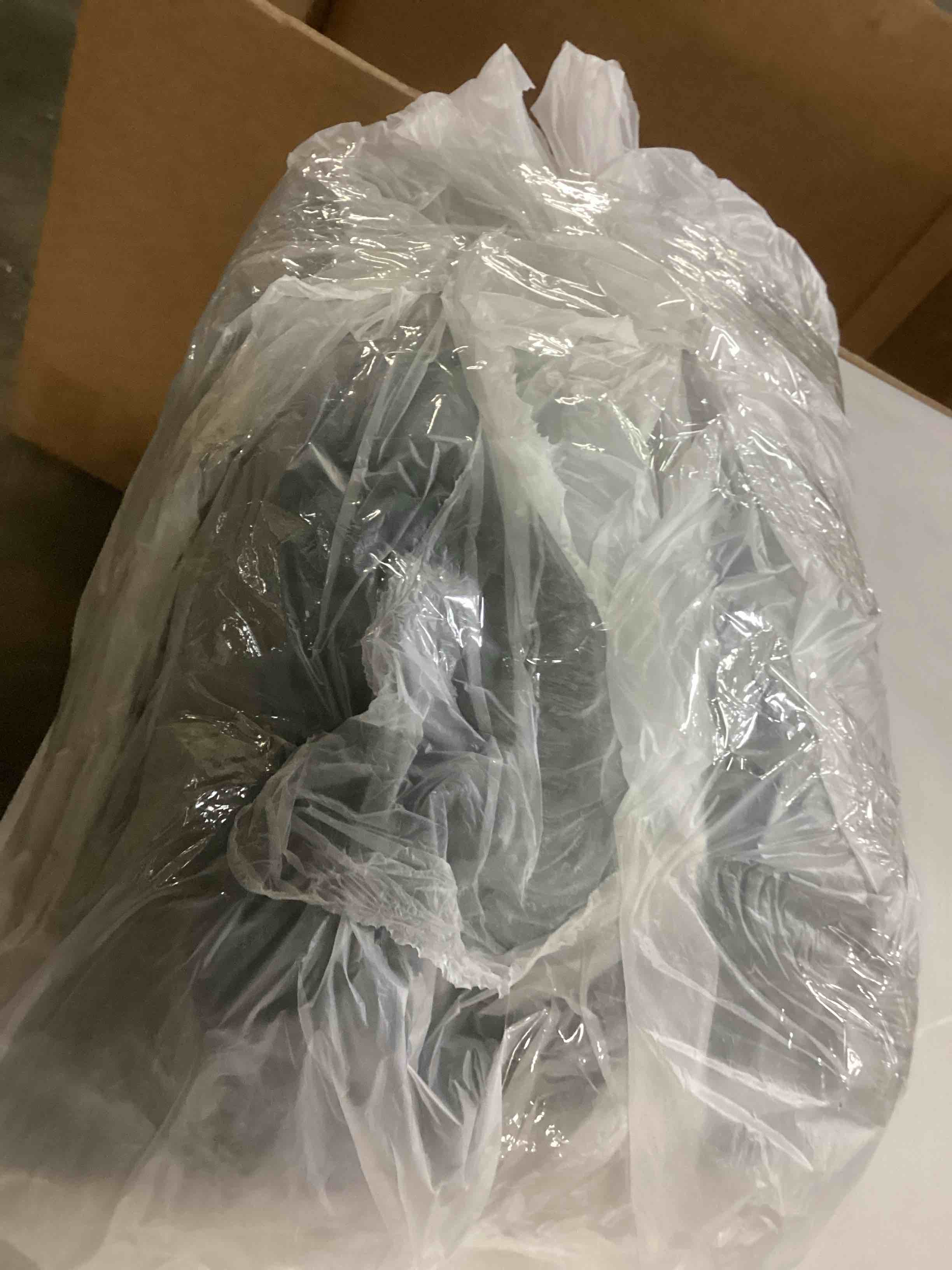 https://s3.amazonaws.com/lotting-images-prod/bidfta/YEL4938377_1729250795908.jpeg