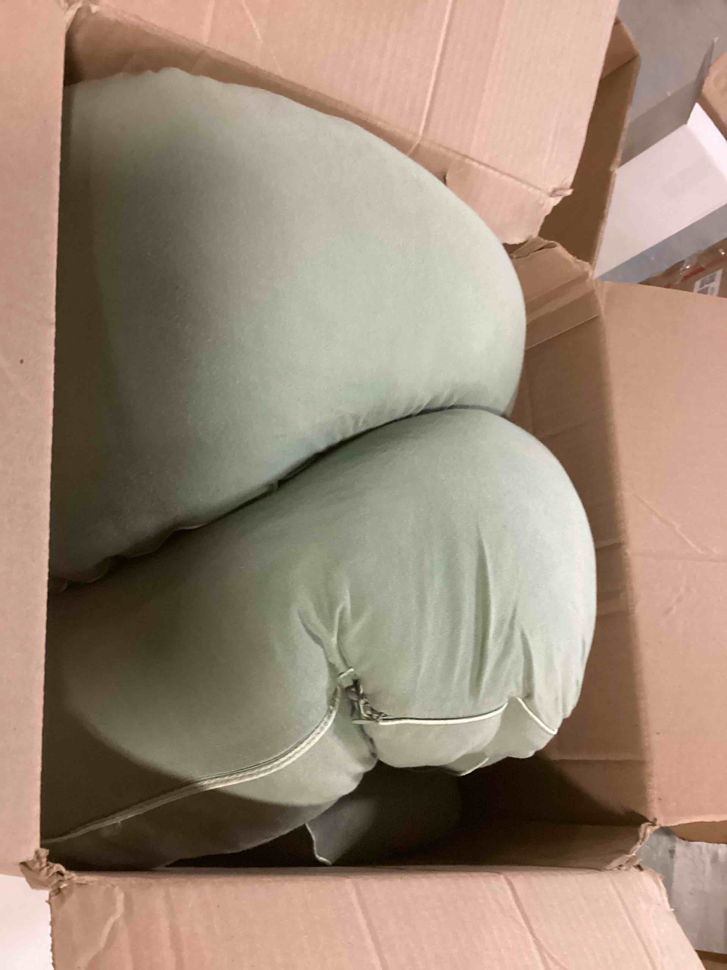 https://s3.amazonaws.com/lotting-images-prod/bidfta/YEL4938384_1729253000655.jpeg