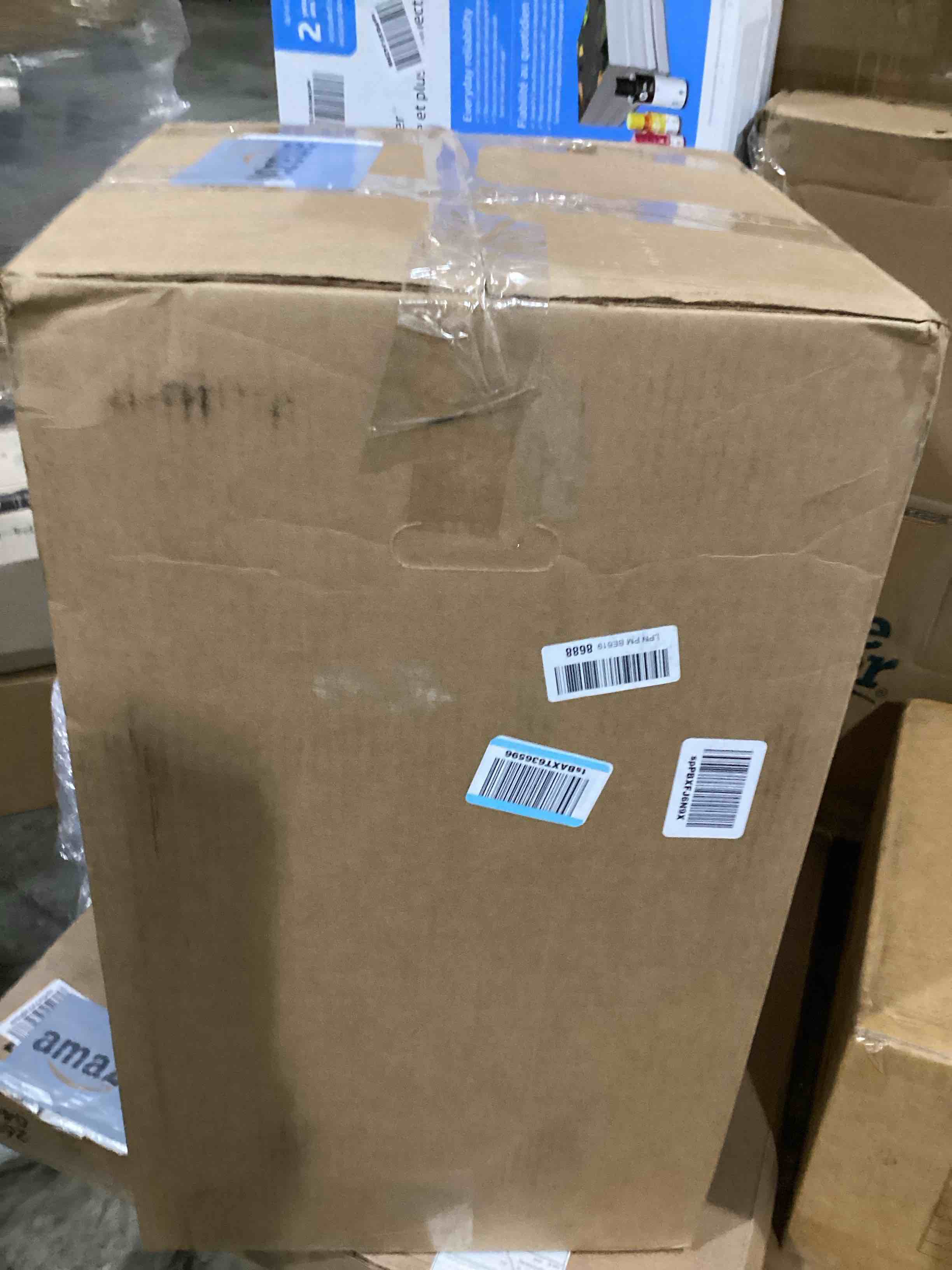 https://s3.amazonaws.com/lotting-images-prod/bidfta/YEL4938714_1727873279035.jpeg