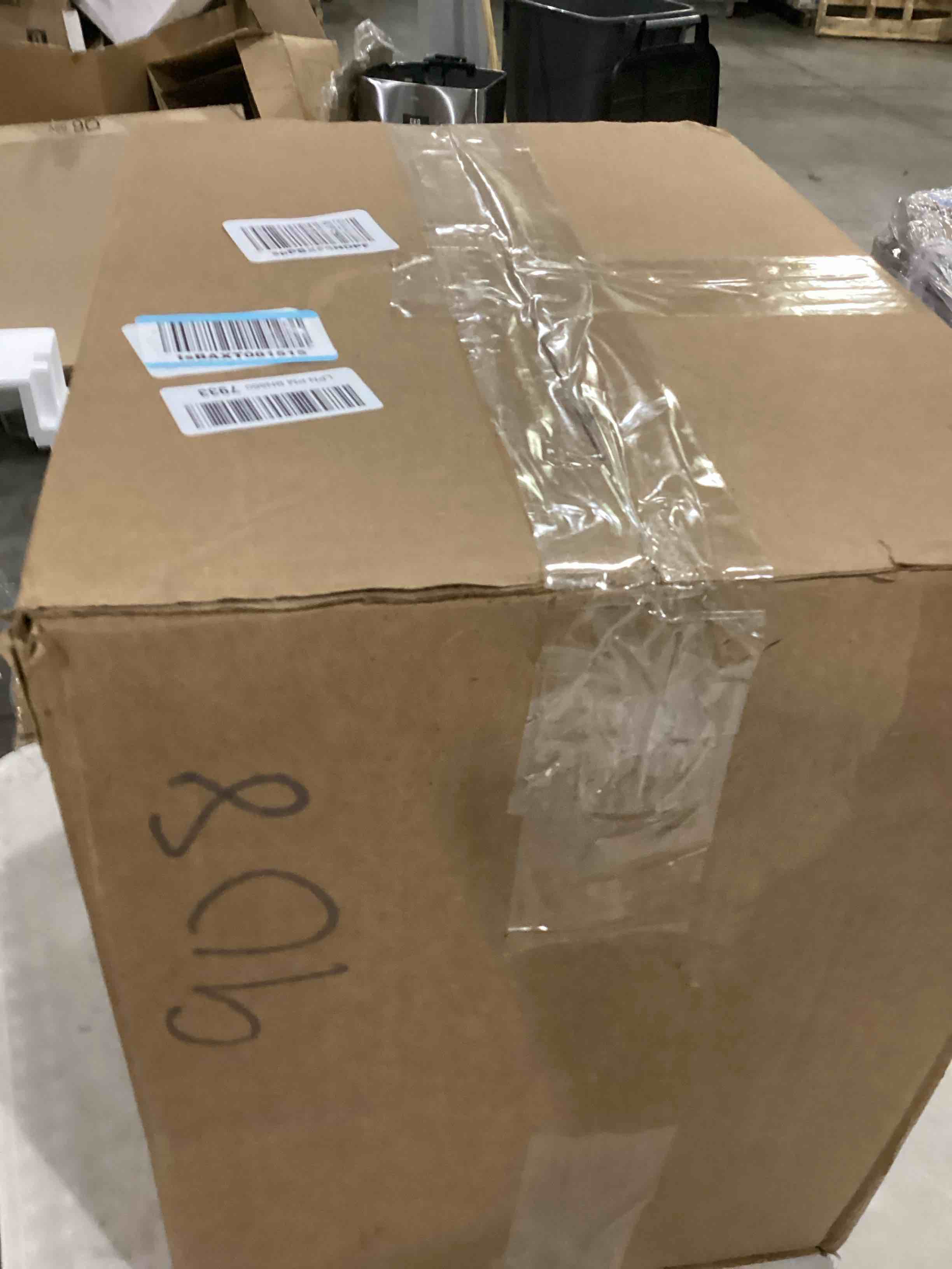 IRIS USA 32 Qt Stackable Plastic Storage Bins with Lids, 4 Pack BPA