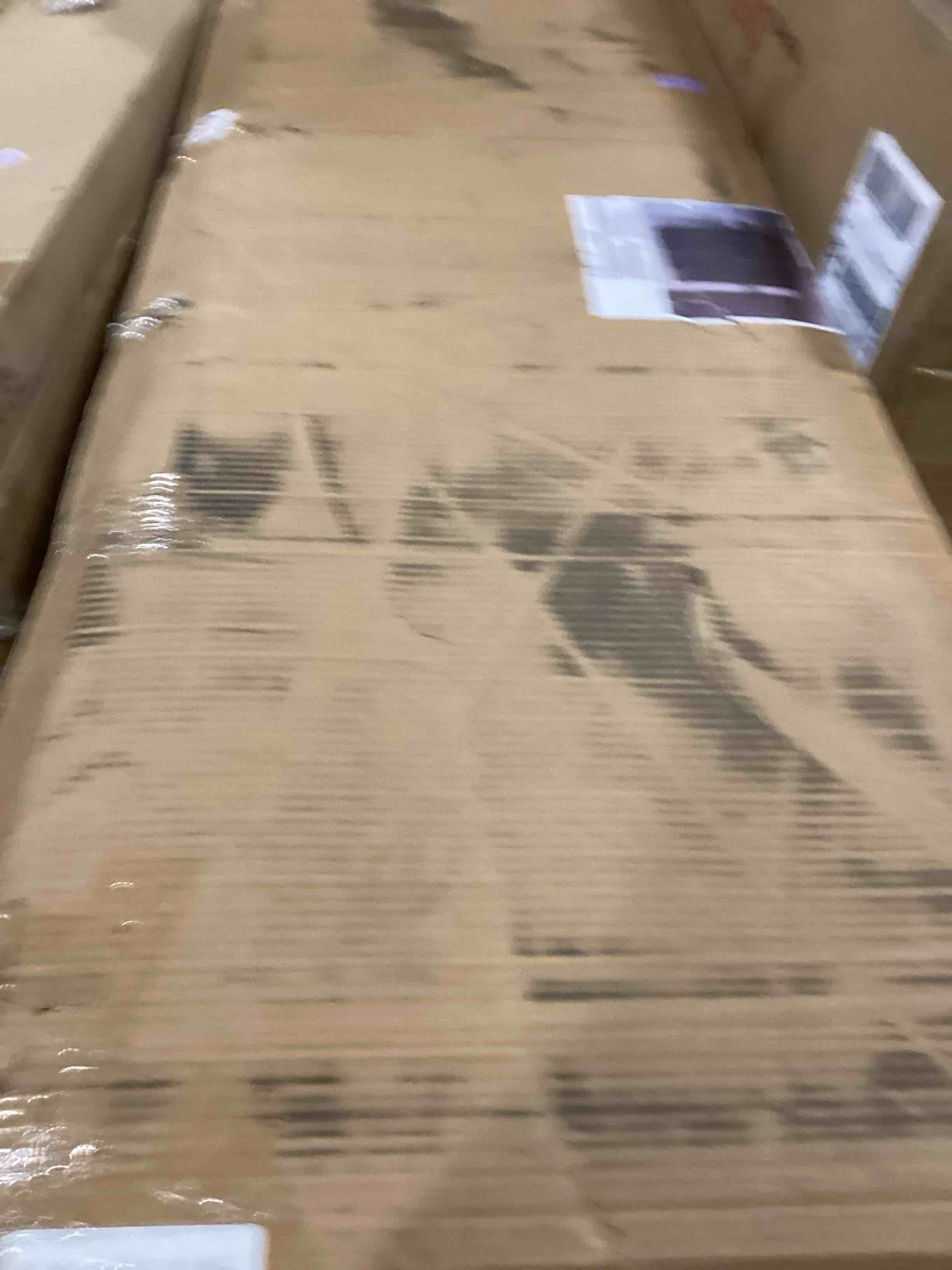 https://s3.amazonaws.com/lotting-images-prod/bidfta/YEL4939517_1728493097856.jpeg