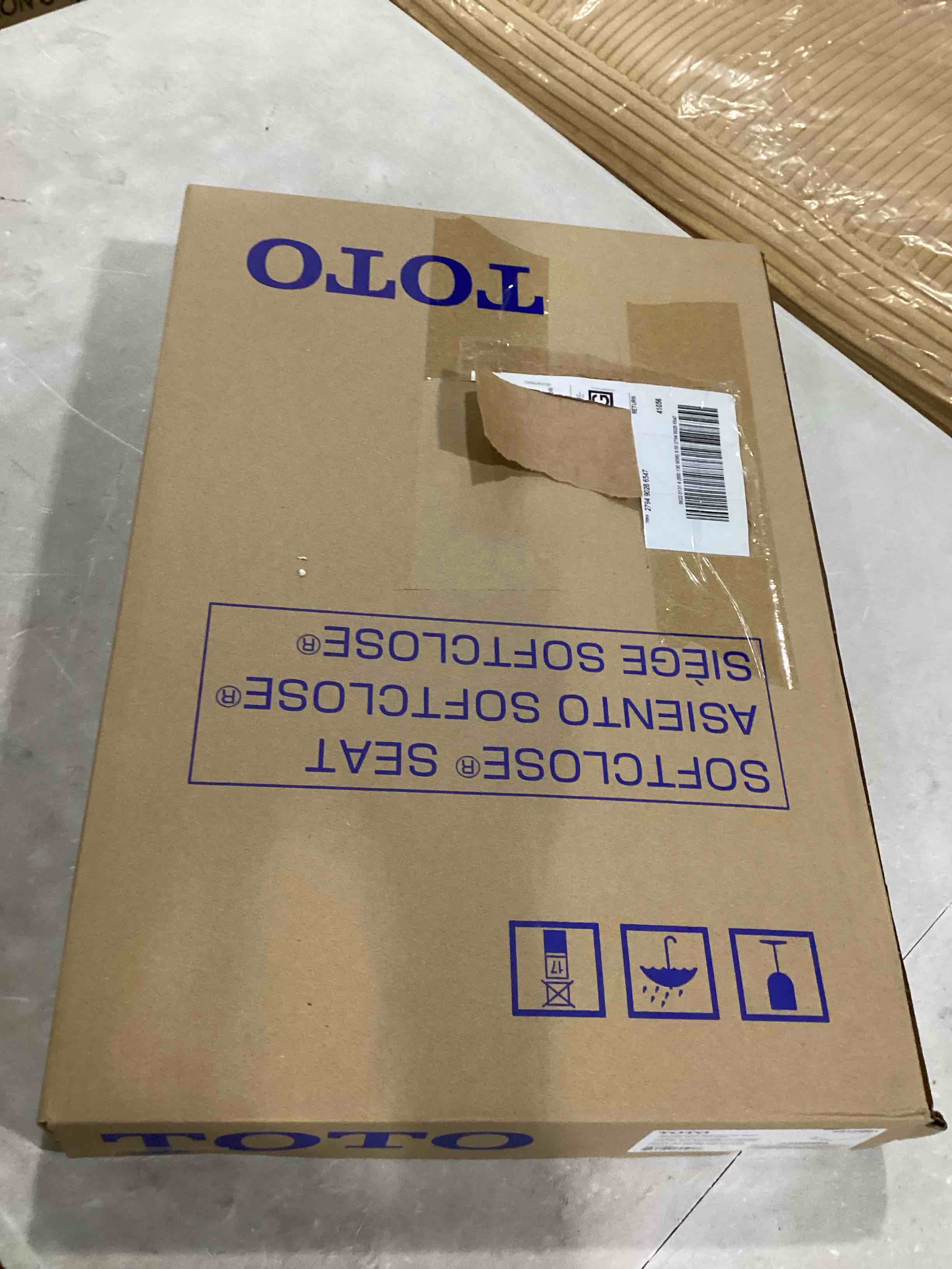 https://s3.amazonaws.com/lotting-images-prod/bidfta/YEL4939564_1728579334326.jpeg