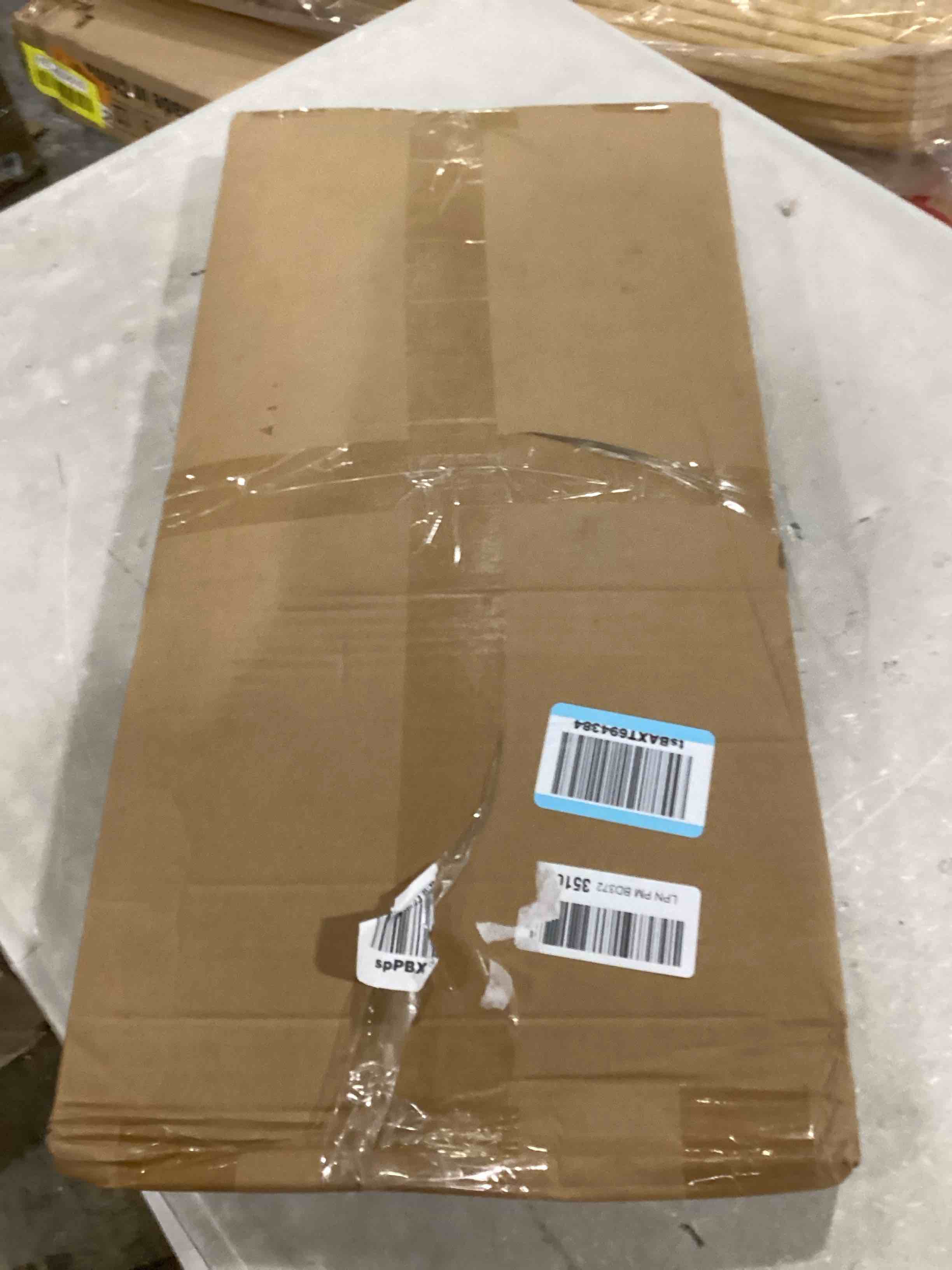 https://s3.amazonaws.com/lotting-images-prod/bidfta/YEL4939831_1728930096833.jpeg
