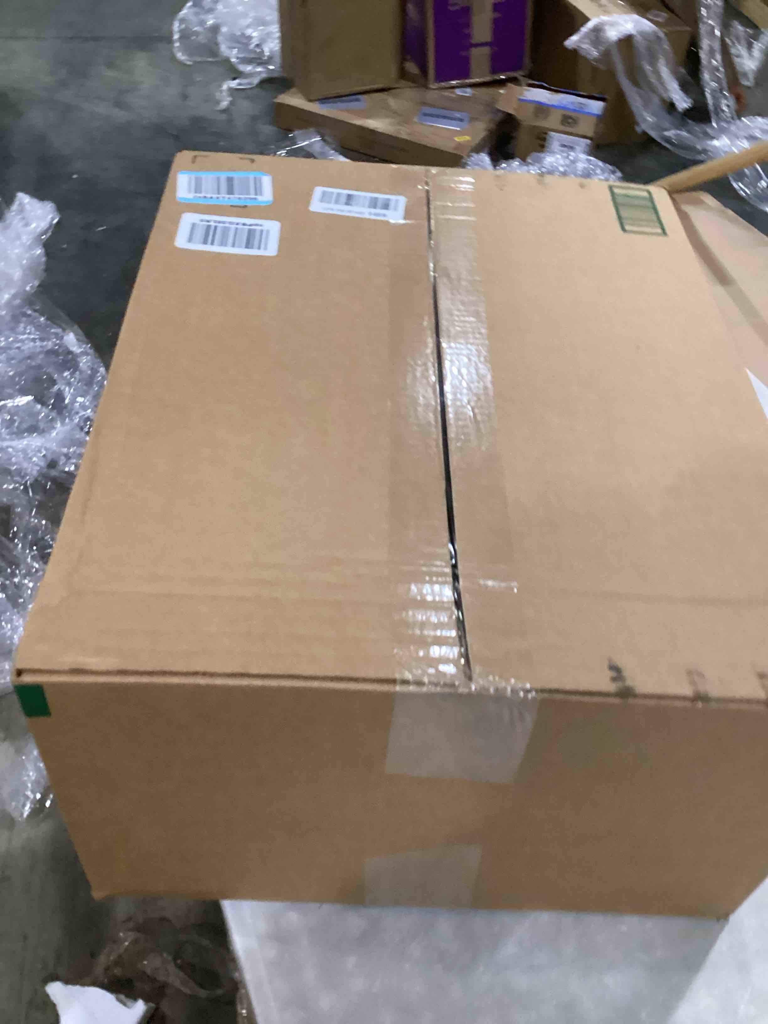 https://s3.amazonaws.com/lotting-images-prod/bidfta/YEL4939905_1728999686451.jpeg