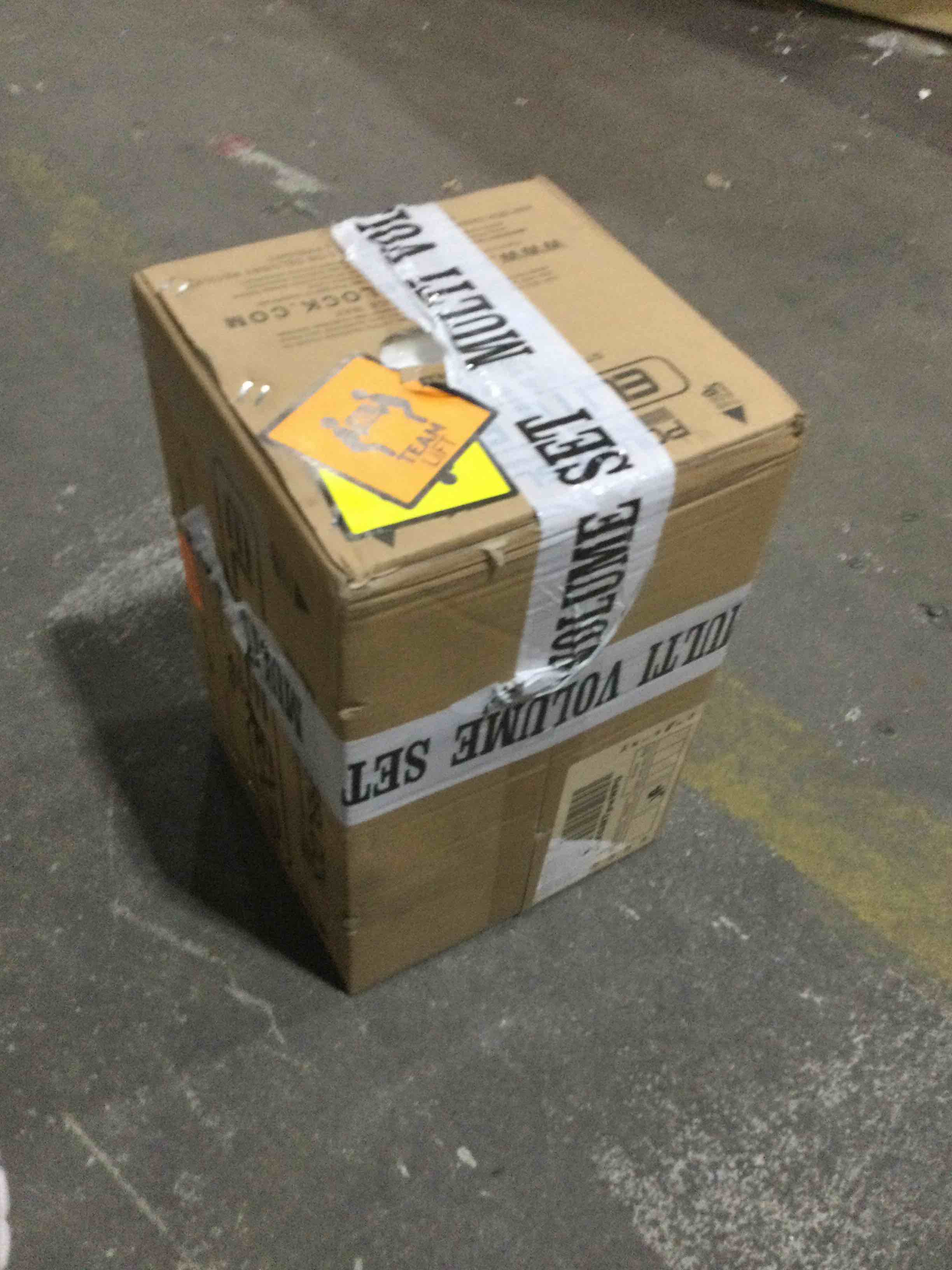 https://s3.amazonaws.com/lotting-images-prod/bidfta/YEL4952456_1691592390983.jpeg