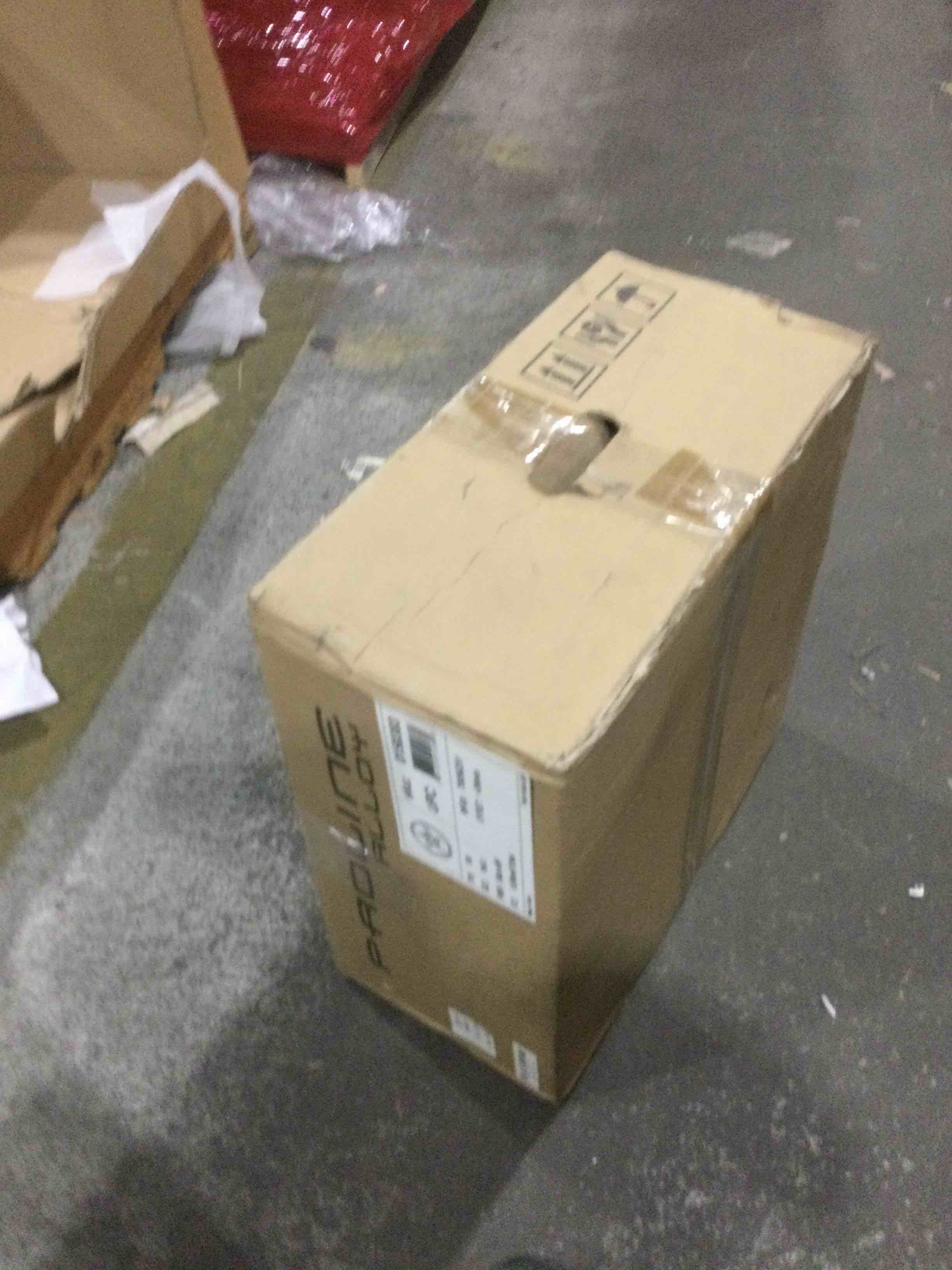 https://s3.amazonaws.com/lotting-images-prod/bidfta/YEL4954276_1690214121350.jpeg