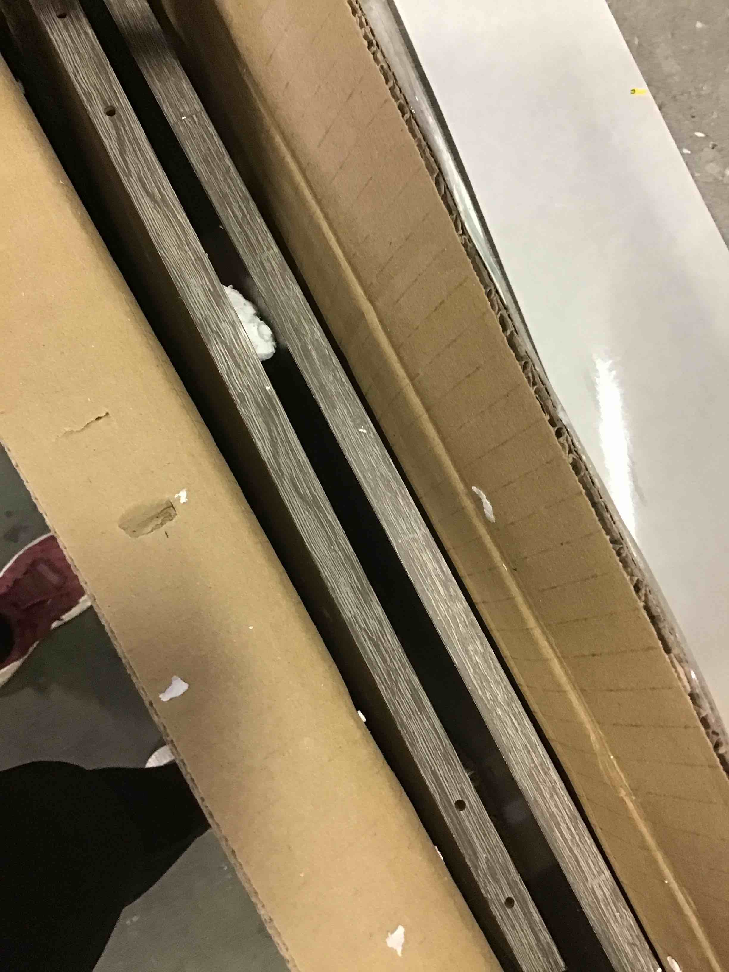 https://s3.amazonaws.com/lotting-images-prod/bidfta/YEL4956153_1686680456501.jpeg