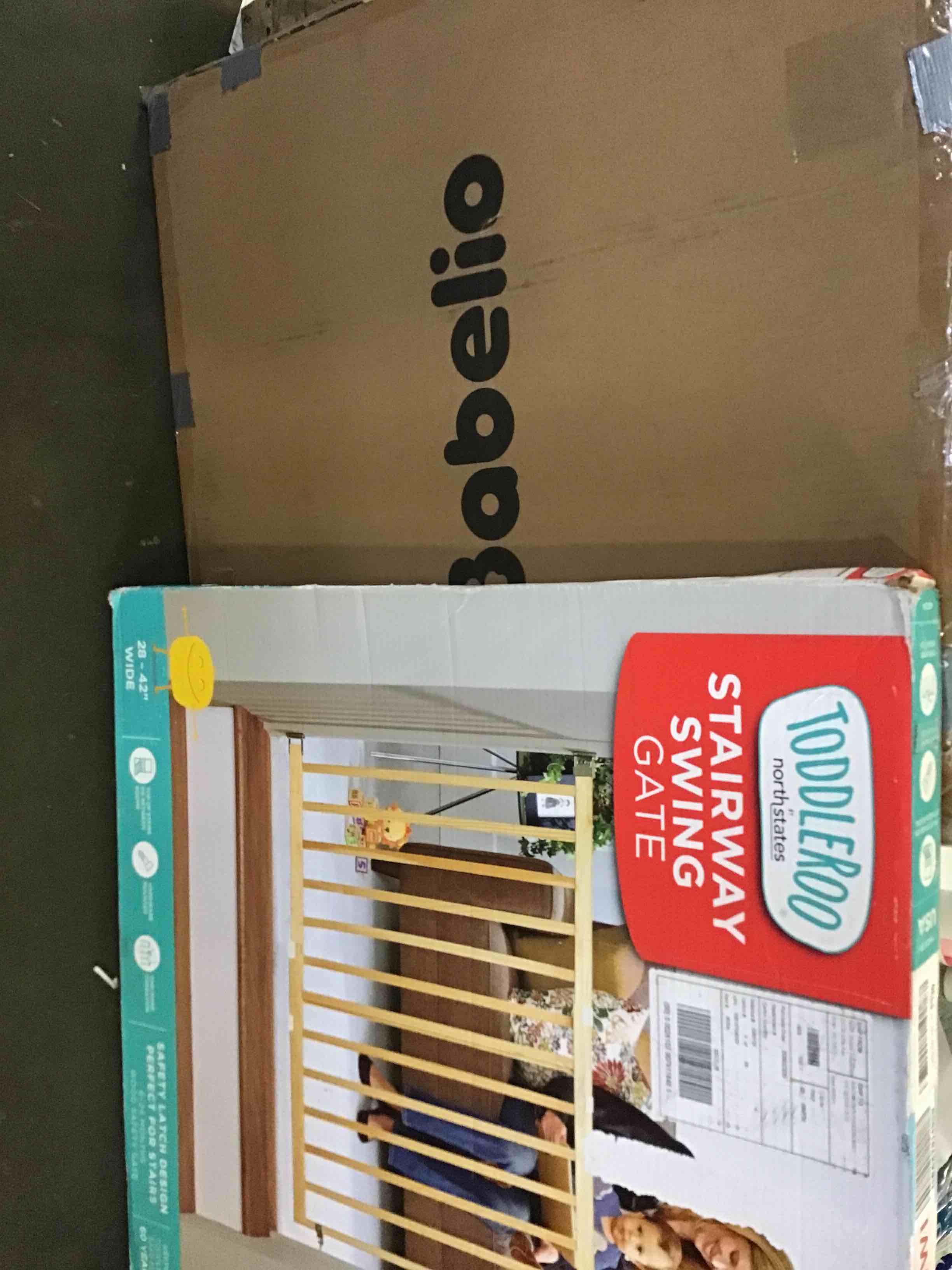 https://s3.amazonaws.com/lotting-images-prod/bidfta/YEL4973139_1685130314279.jpeg