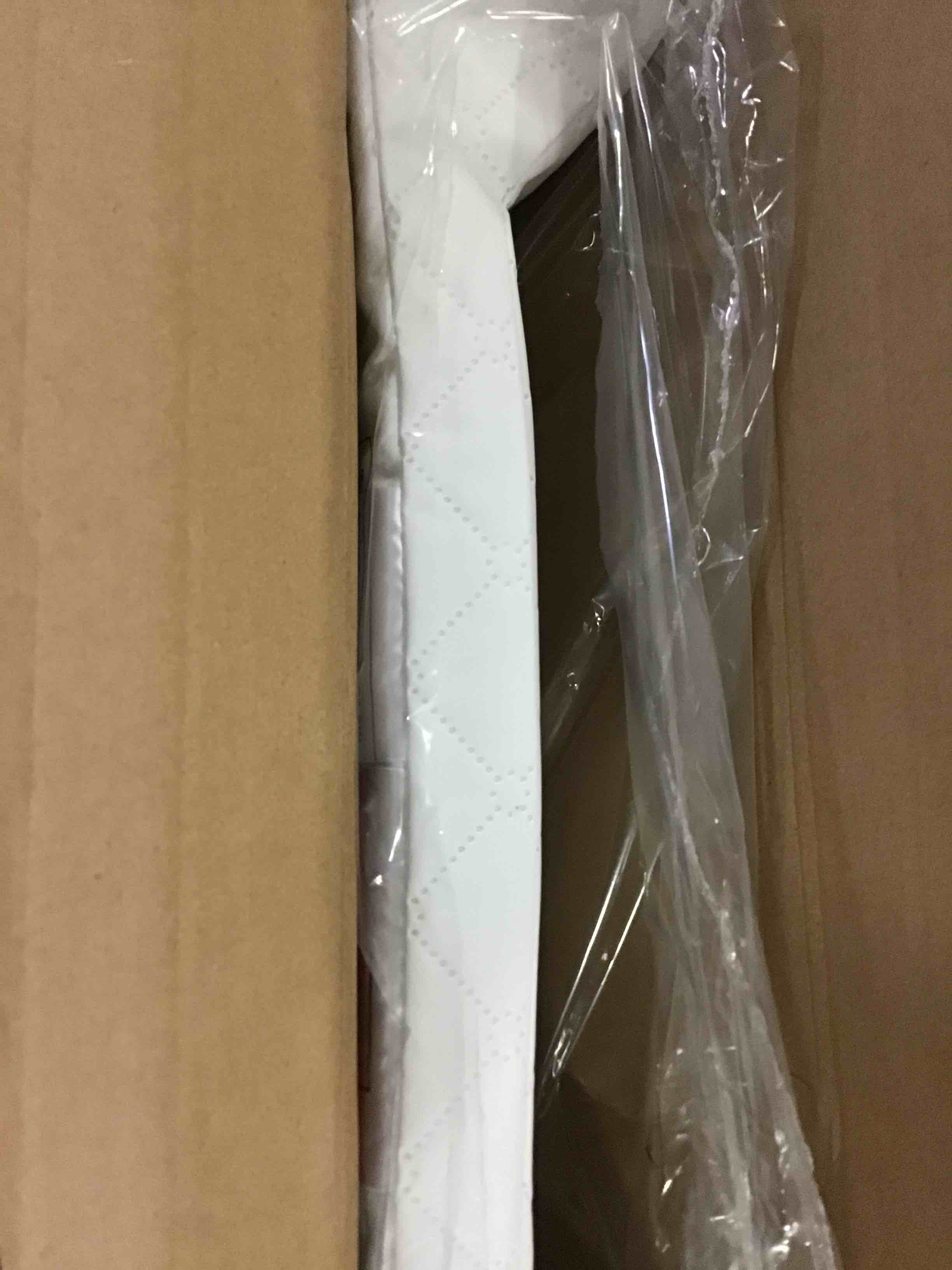 https://s3.amazonaws.com/lotting-images-prod/bidfta/YEL4974076_1685978292539.jpeg