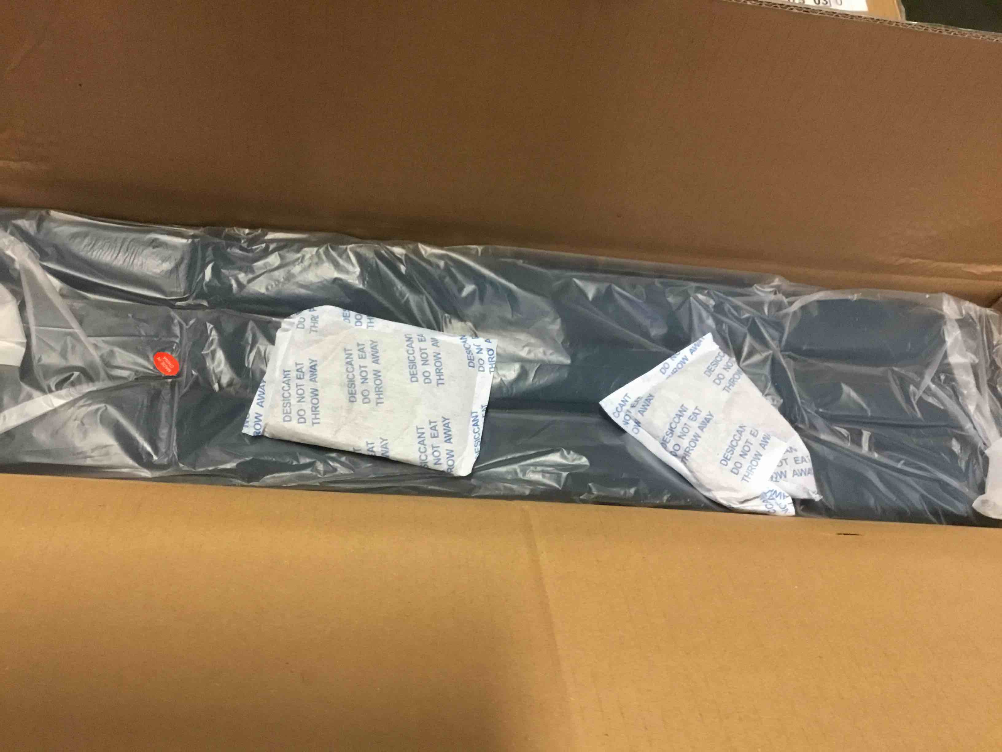 https://s3.amazonaws.com/lotting-images-prod/bidfta/YEL4975286_1686927730719.jpeg