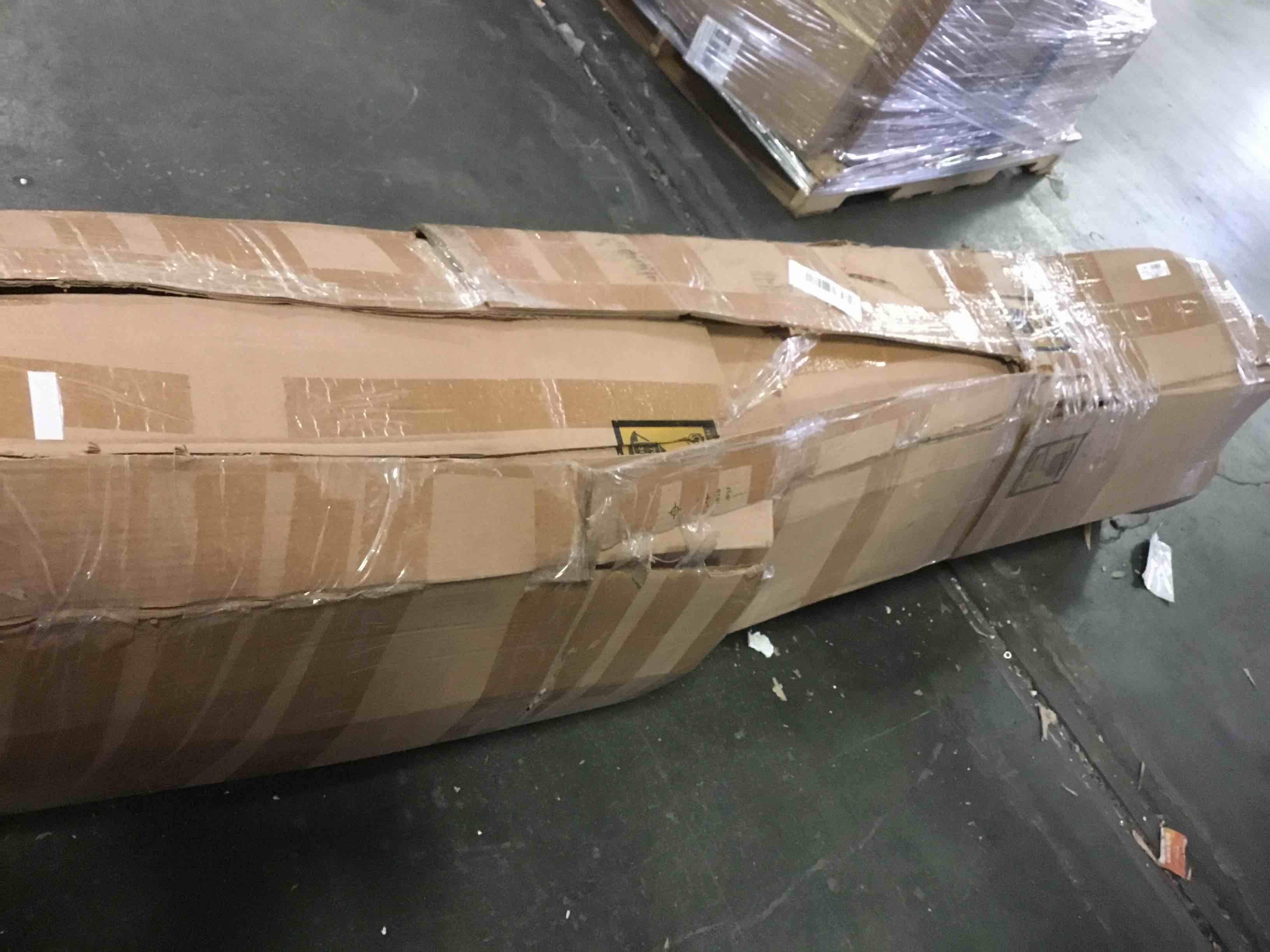 https://s3.amazonaws.com/lotting-images-prod/bidfta/YEL4975519_1687182335141.jpeg