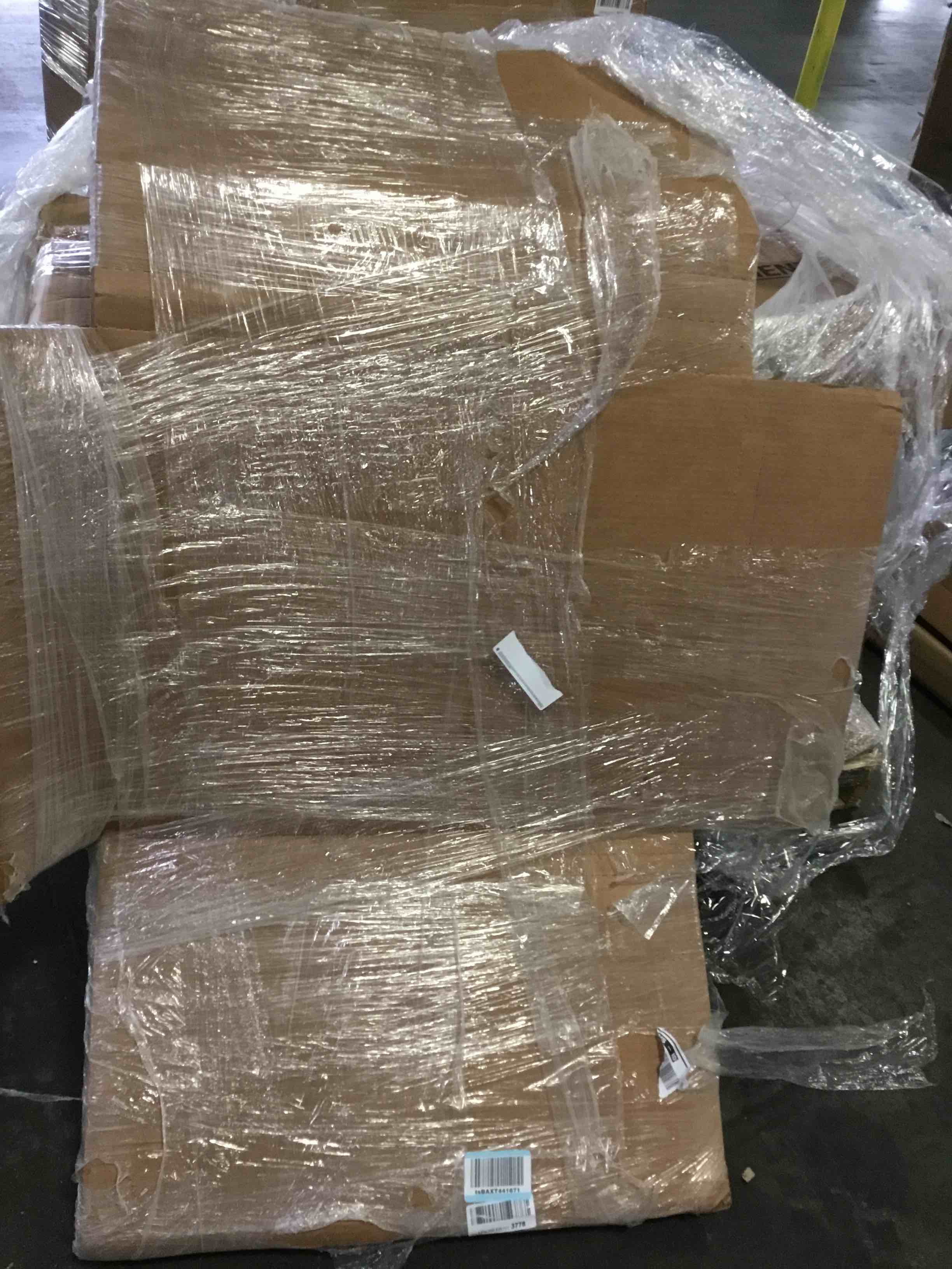 https://s3.amazonaws.com/lotting-images-prod/bidfta/YEL4975669_1687199210521.jpeg